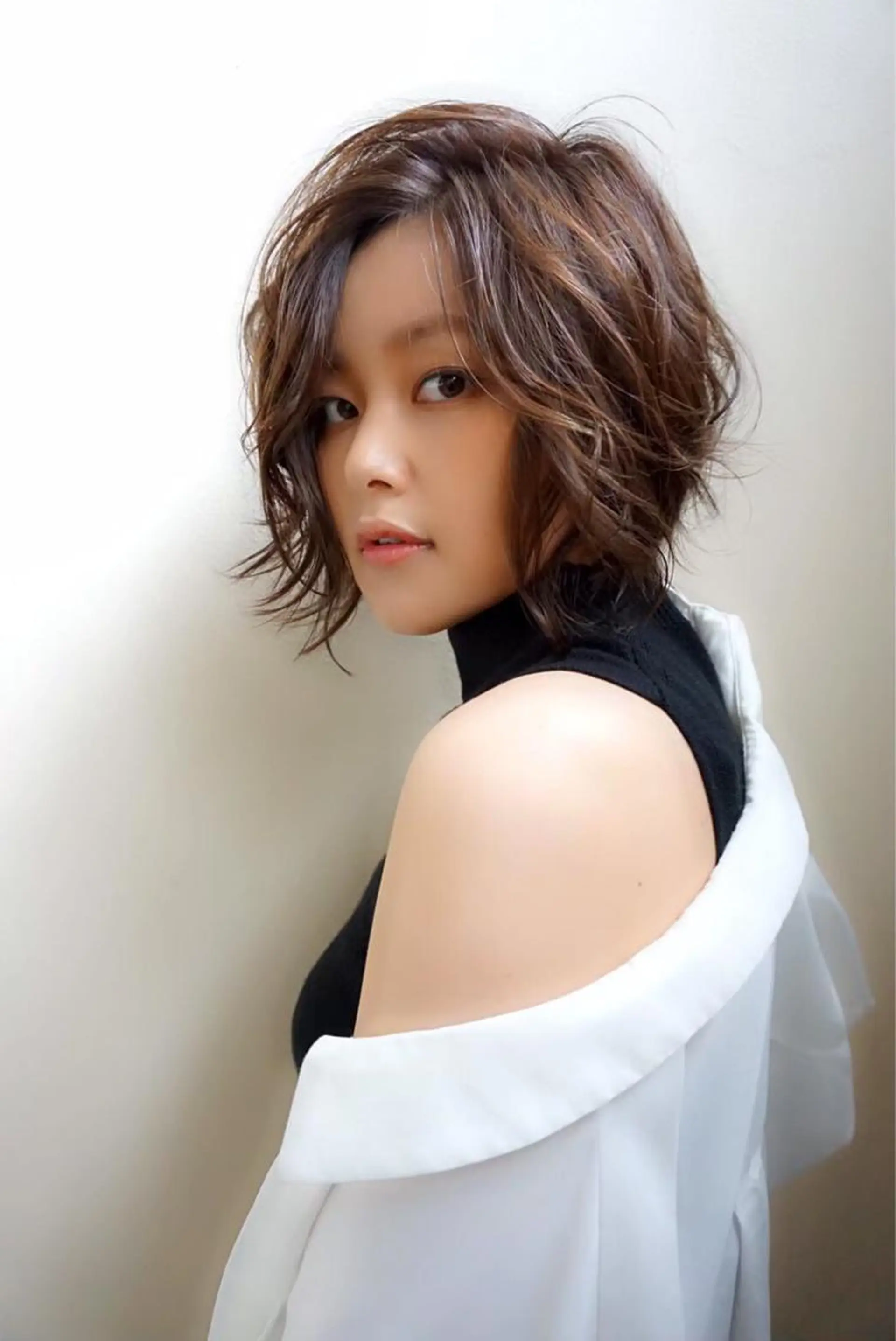 ショート カラー パーマ ヘアアレンジ #3/M所属・【サンバイエム】 公式のエステ・リラクイメージ