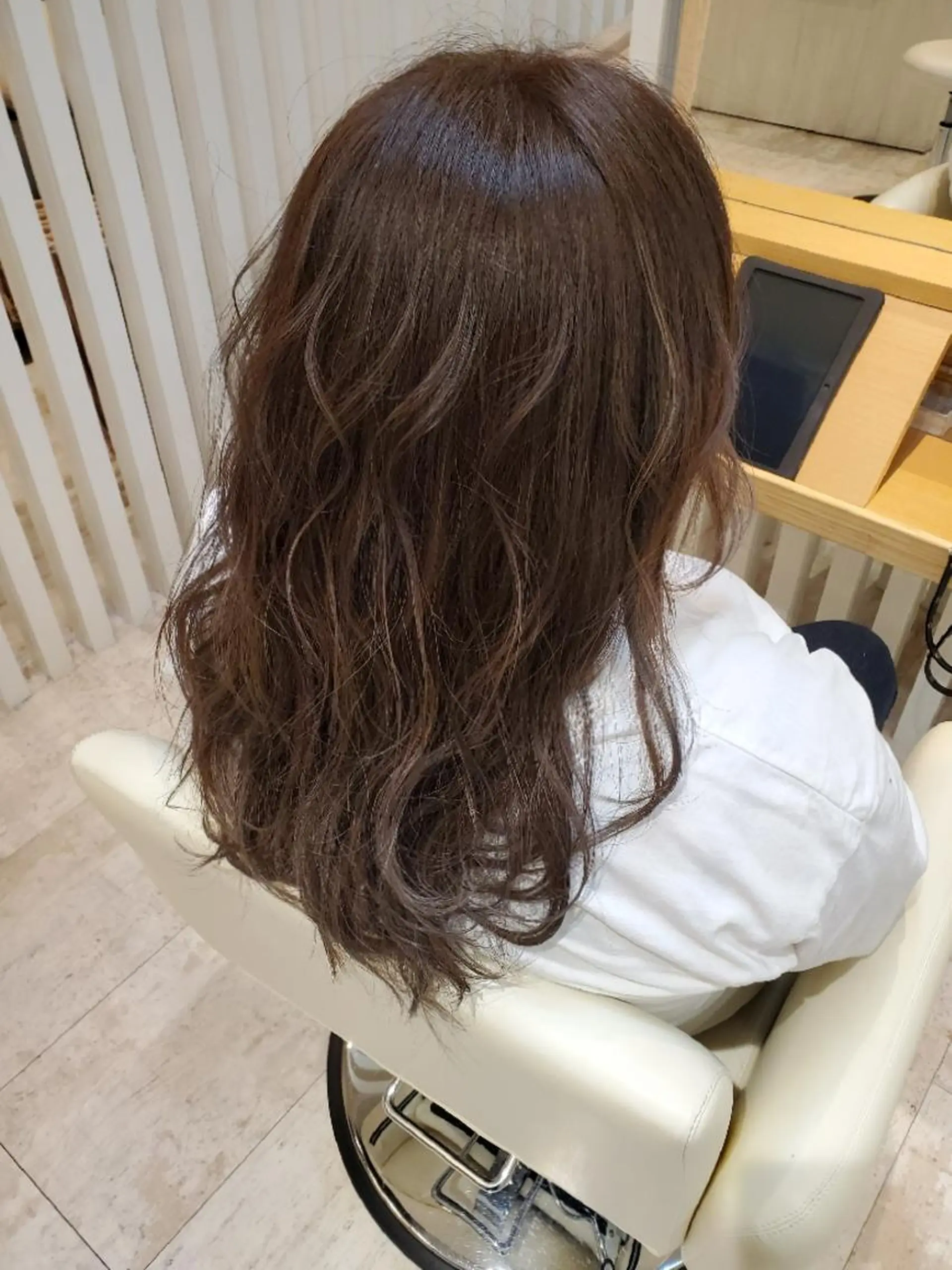 ロング カラー アッシュ 透明感カラー グレージュ 北九州美容室 🕊️わかな✂︎のヘアスタイル
