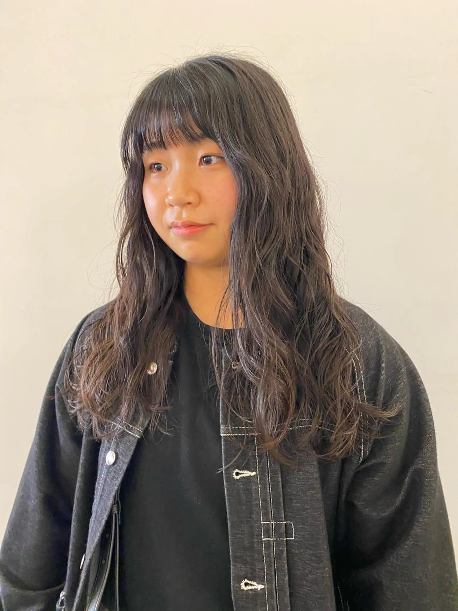 ロング パーマ カット パーマ トリートメント パーマ、髪質改善 菊地美月のヘアスタイル