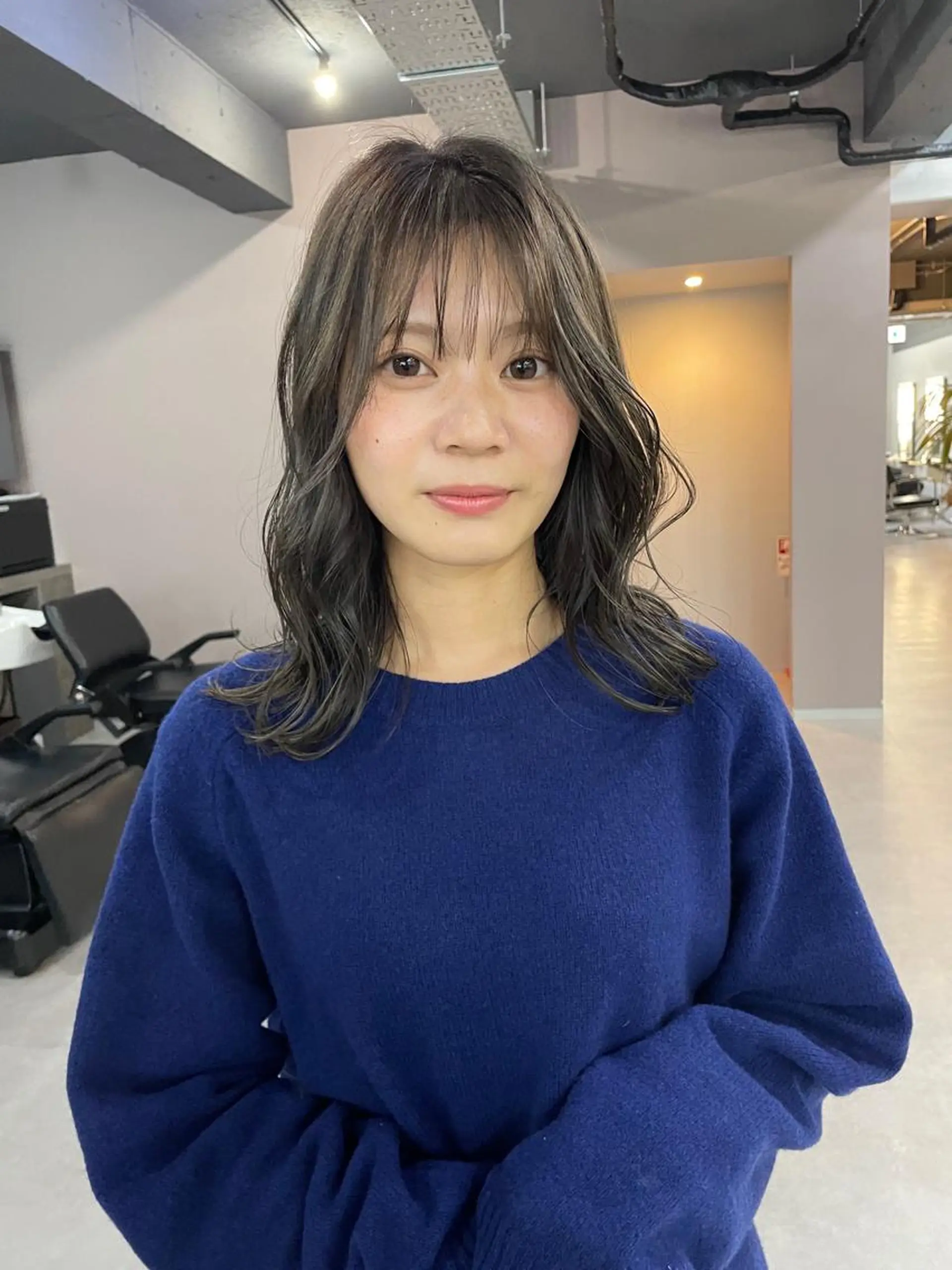 セミロング カット ヘアカラー トリートメント 倉辻 香奈子のヘアスタイル