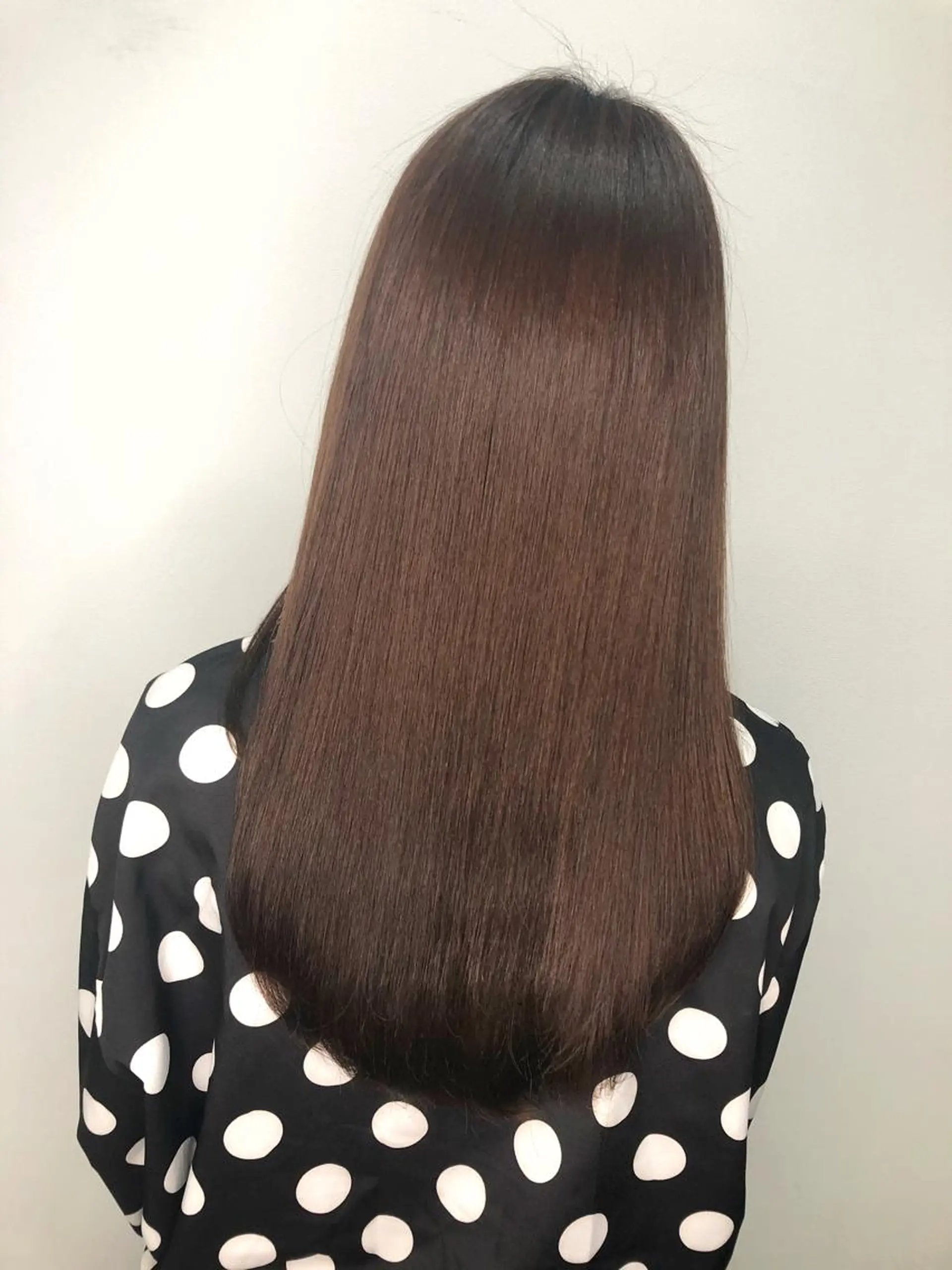 ロング カラー 服部 樹季のヘアスタイル