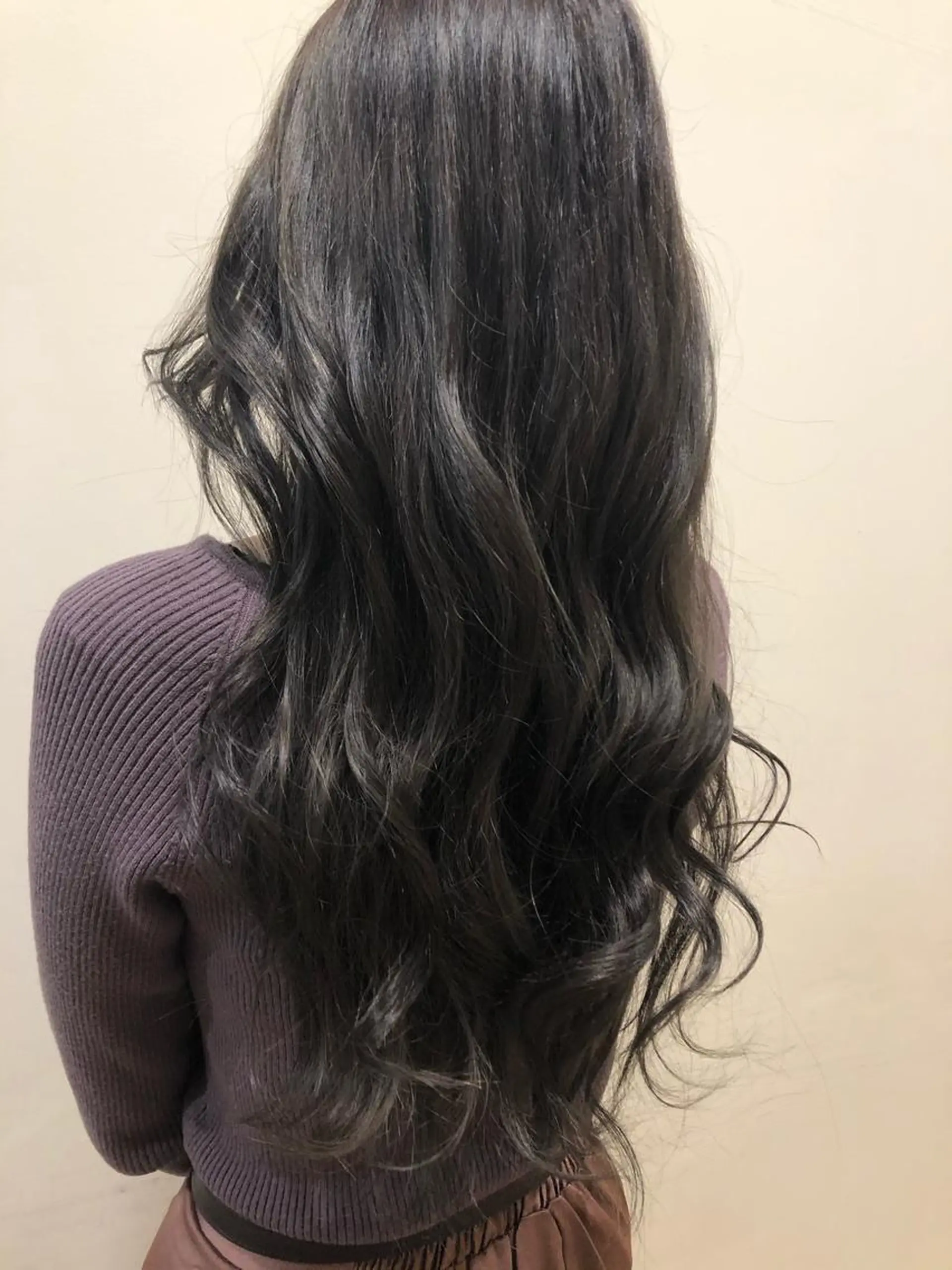 ロング カラー 透明感カラー アンサイ 成増のヘアスタイル