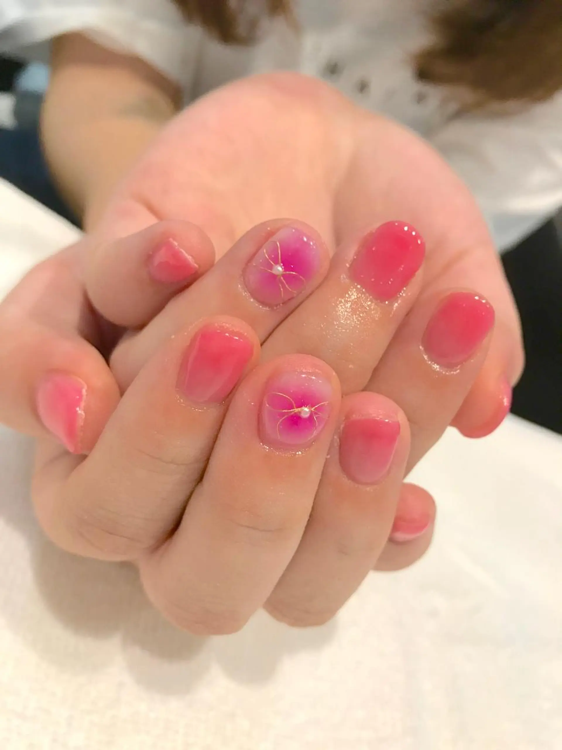 ネイル チークネイル Re Pearl～コーディネートサロン～ 市駅前店所属・NARUMI HYODOのネイルデザイン