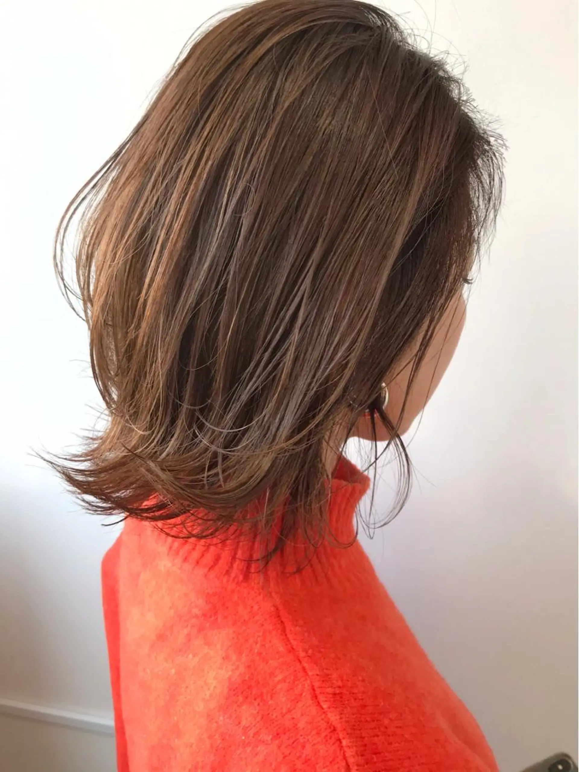 ミディアム ハイライト レイヤーカット カット ヘアカラー カラーリスト菅野 竜矢🌈のヘアスタイル