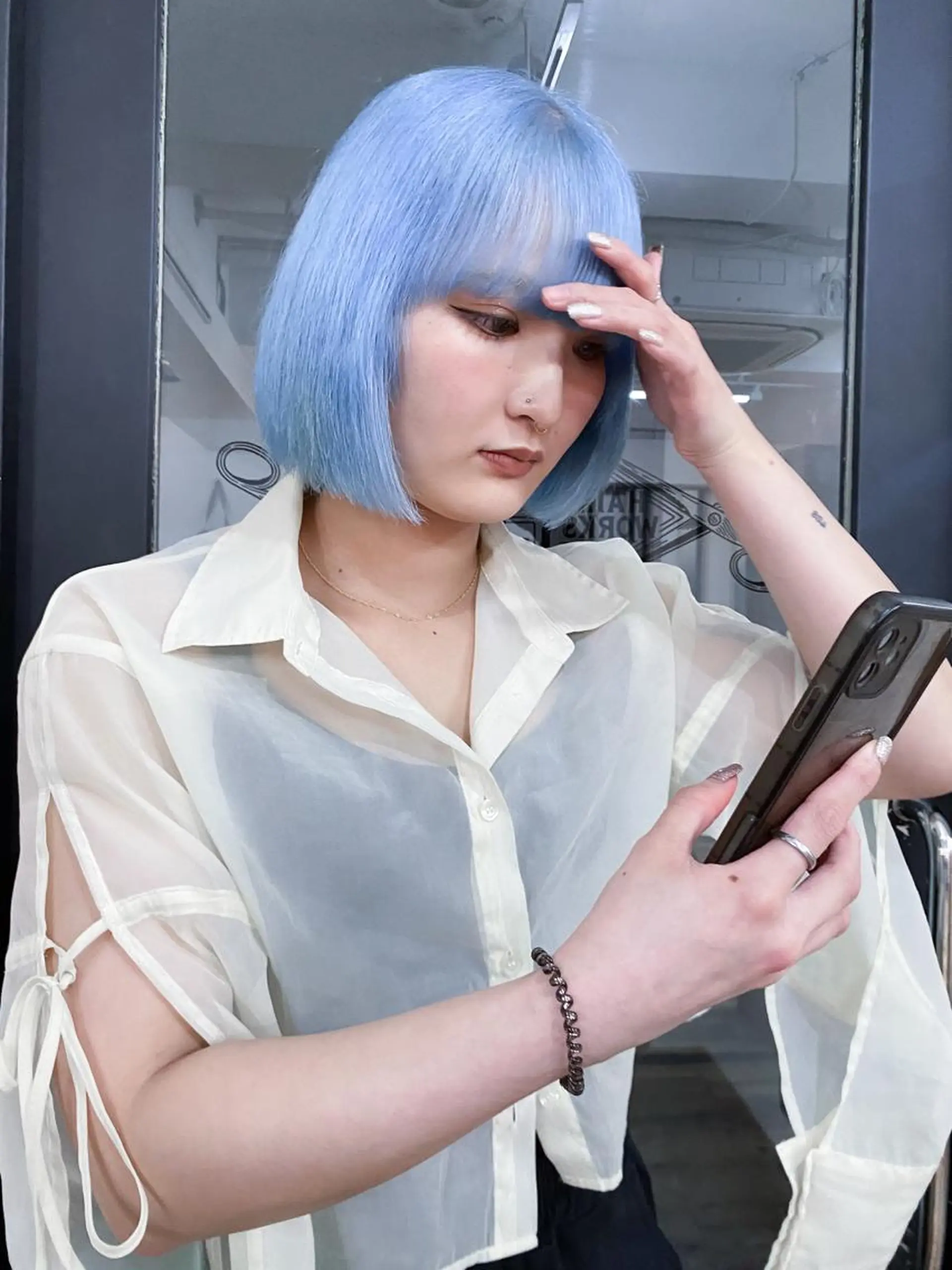 ショート カラー ハイトーンカラー ⭐️NAZUNAのヘアスタイル