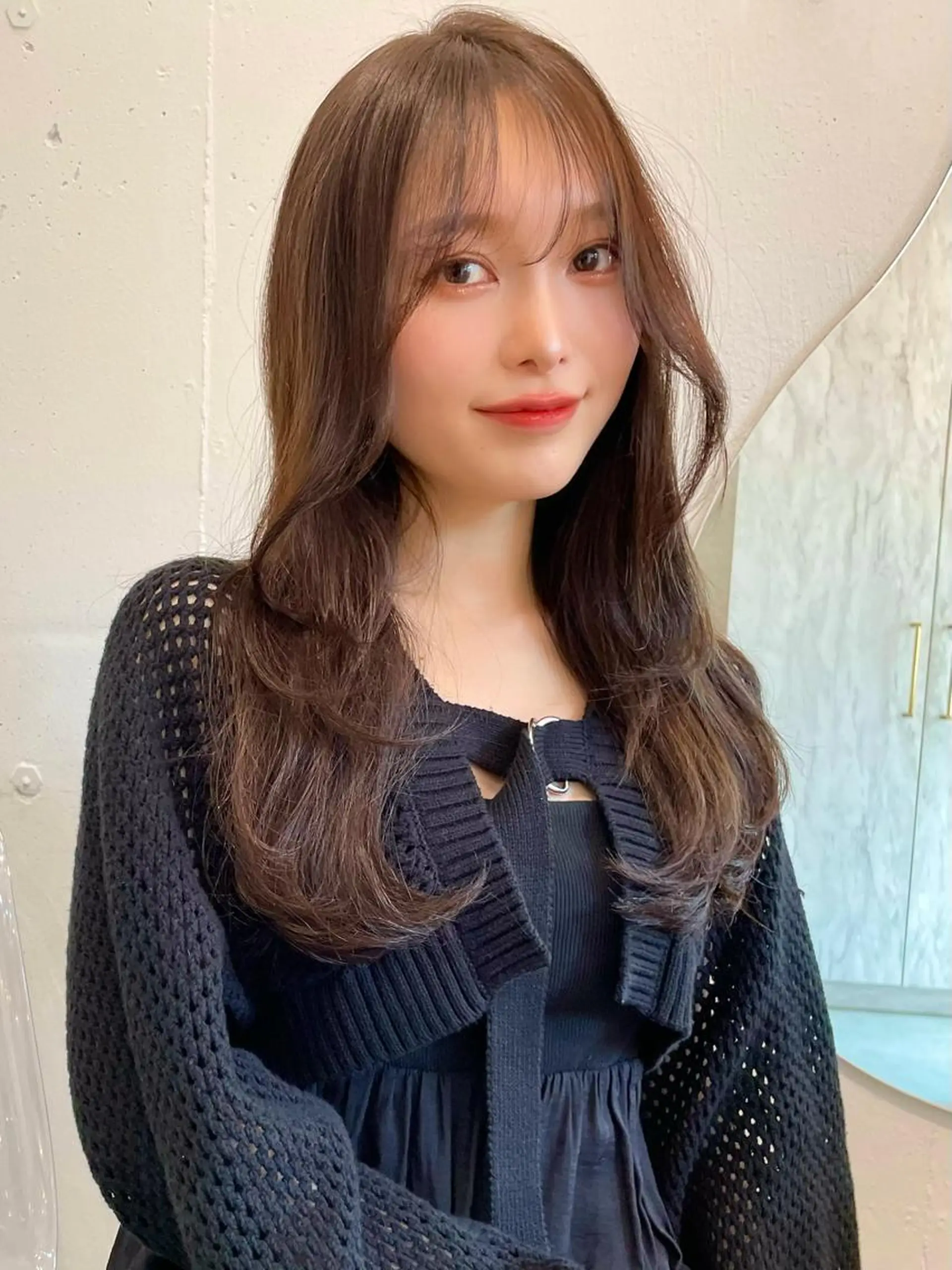 セミロング カラー 透明感カラー くびれヘア 学生 髪質改善 ヨシンモリ 韓国ヘア🤍顔周り/ 髪質改善✨/林遼一郎のヘアスタイル