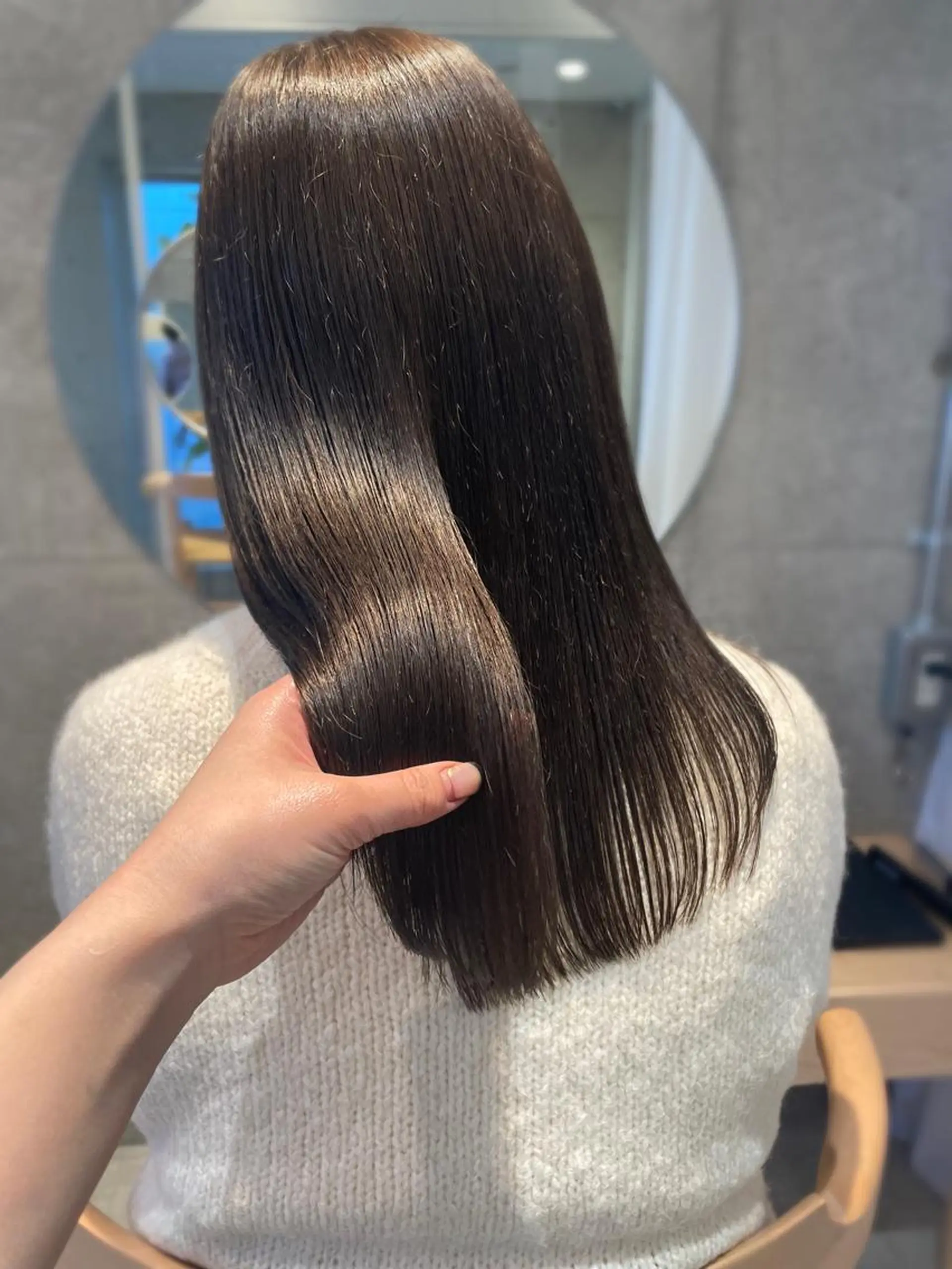 セミロング レイヤーカット🎀 kanaのヘアスタイル