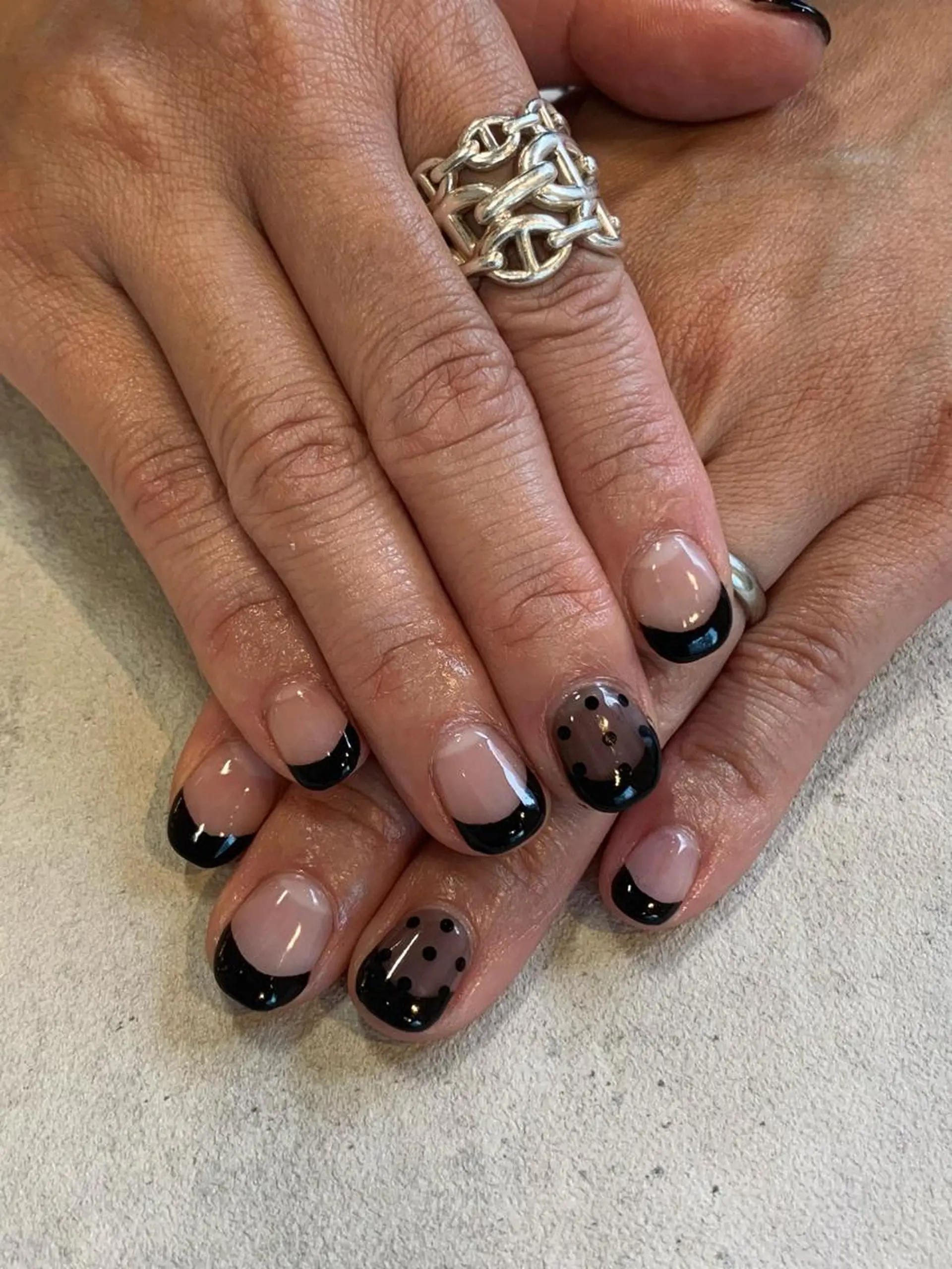 ショート ネイル ハンドネイル Amelia さくらいのネイルデザイン