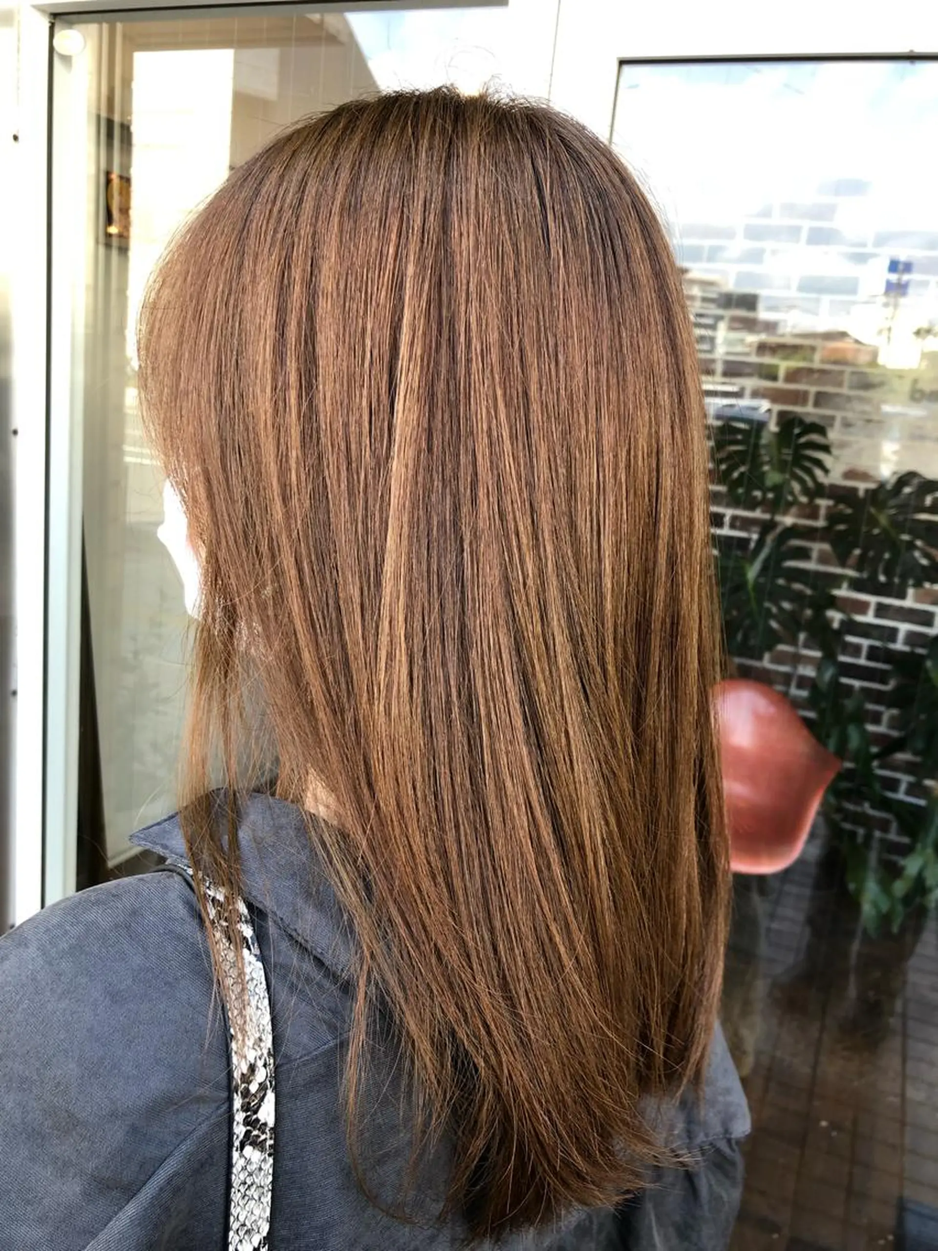 カラー 山崎 和花のヘアスタイル