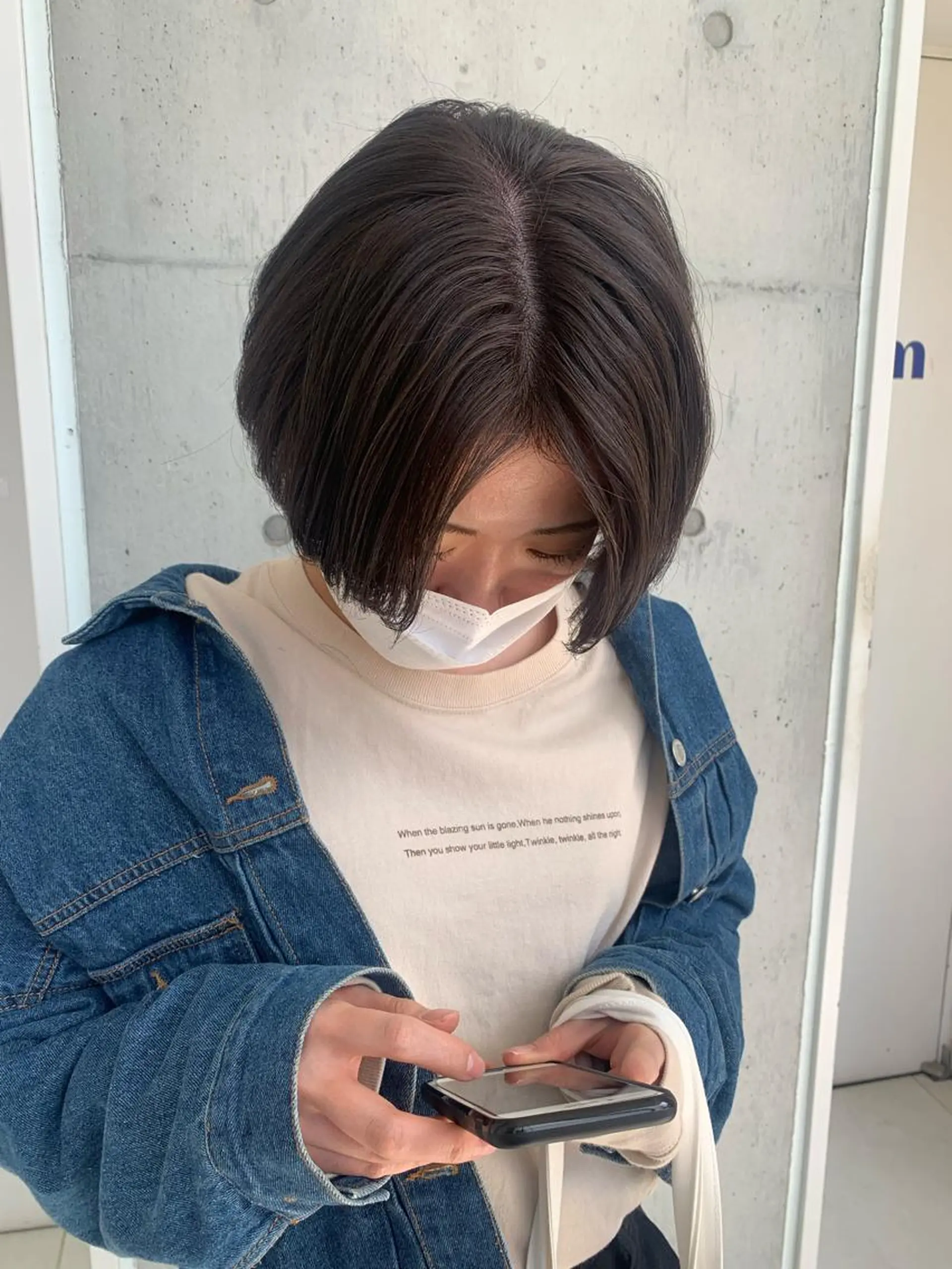 ショート カラー カネコ ユカリのヘアスタイル