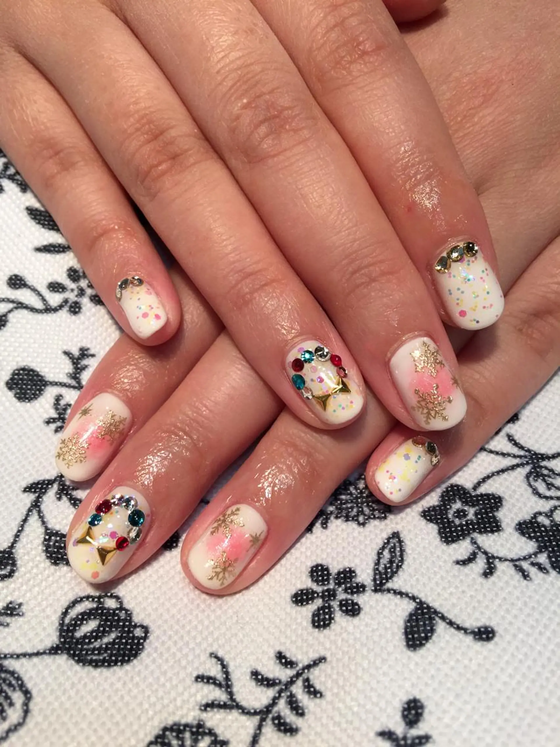 ネイル チークネイル ＦreeDoＭ   Design所属・W KUMIのネイルデザイン