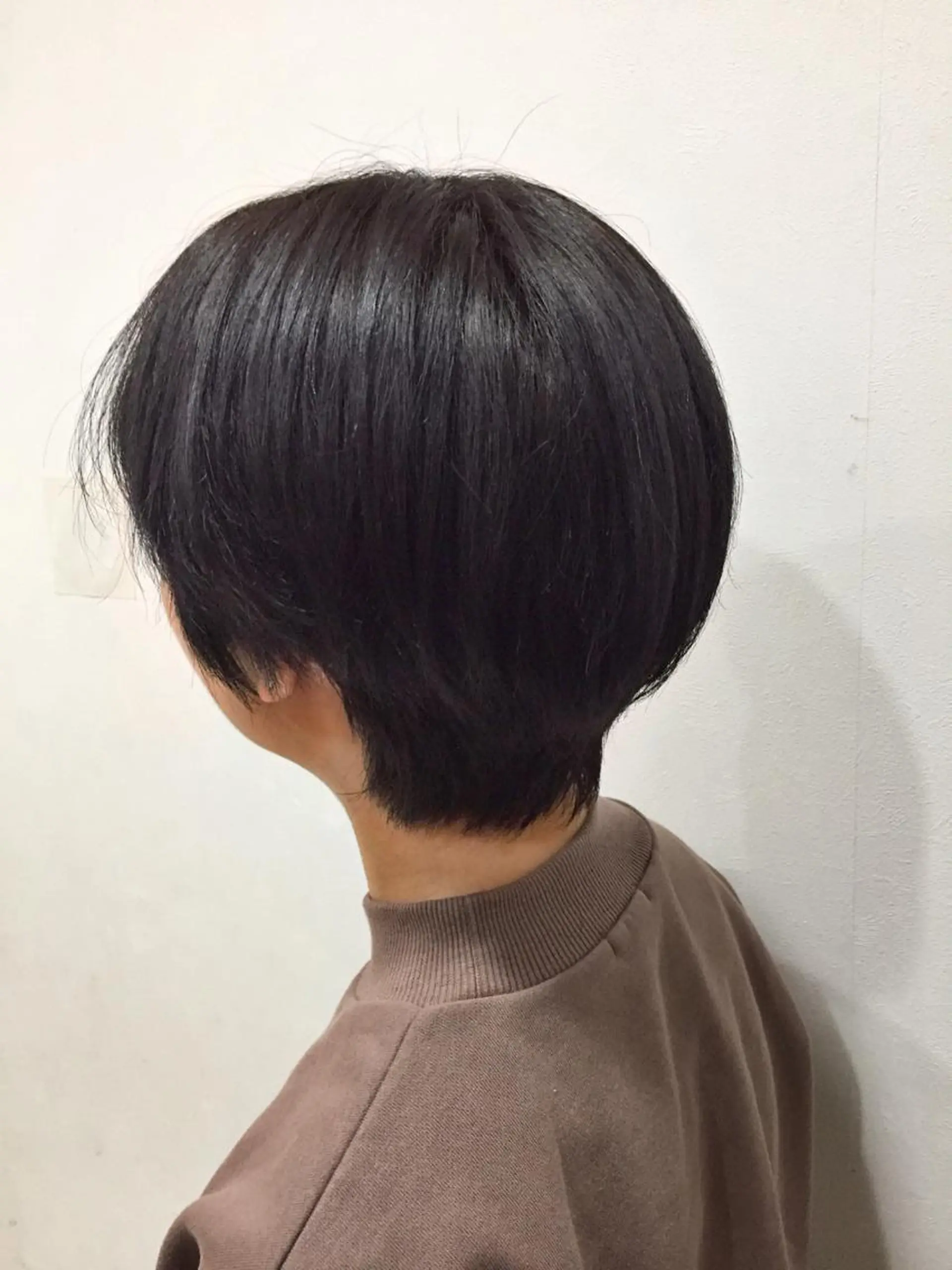 ショート カラー 脱白髪染め美容師 竹内涼乃のヘアスタイル