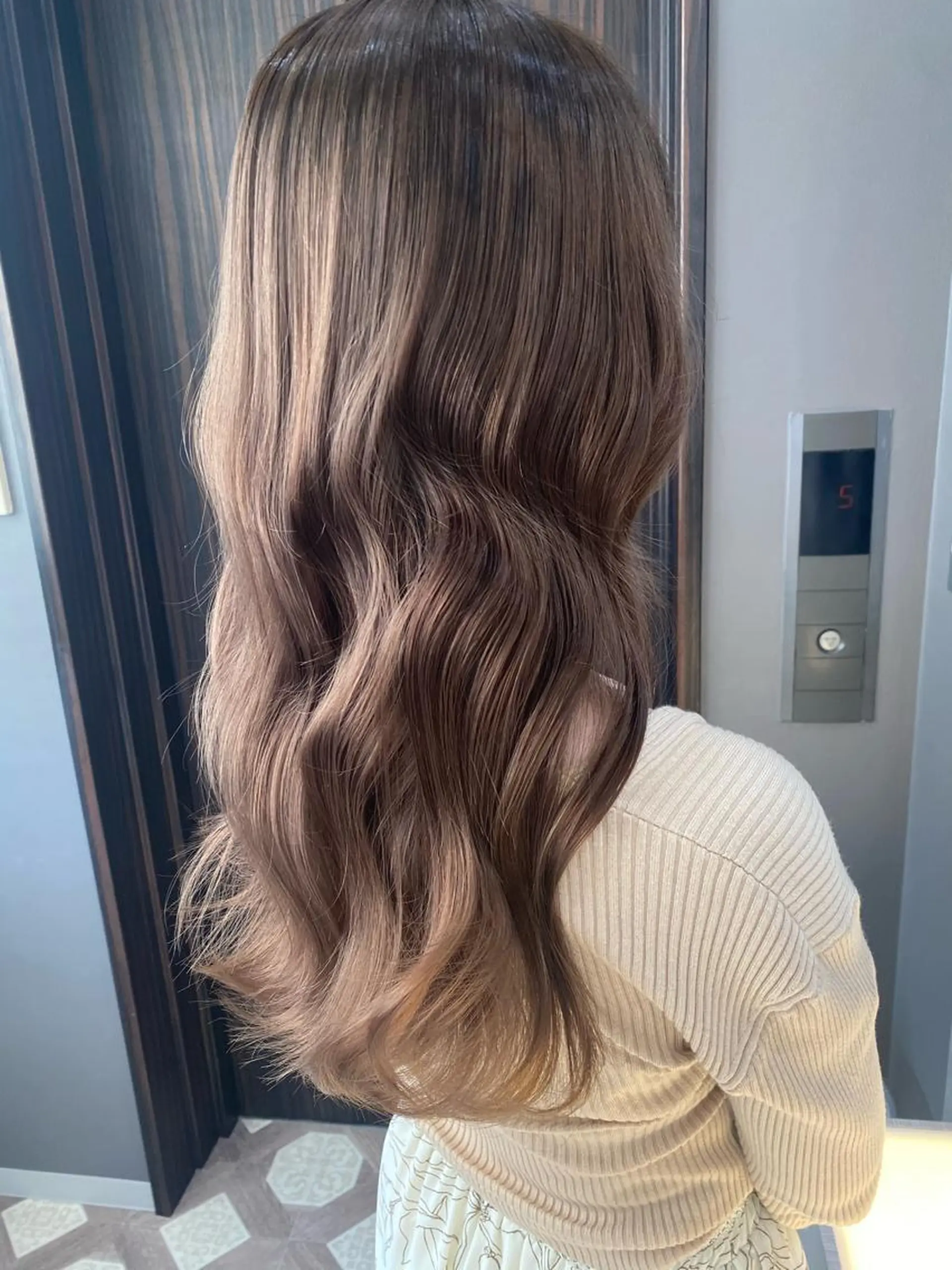 ミディアム カラー jill by gisel＿奥家のヘアスタイル