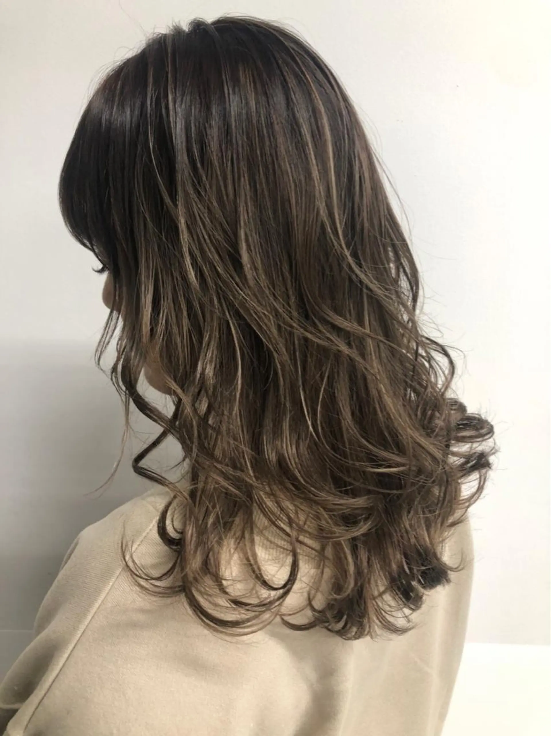 ロング カラー ✨韓国風カット/艶髪 カラー✨yumeのヘアスタイル