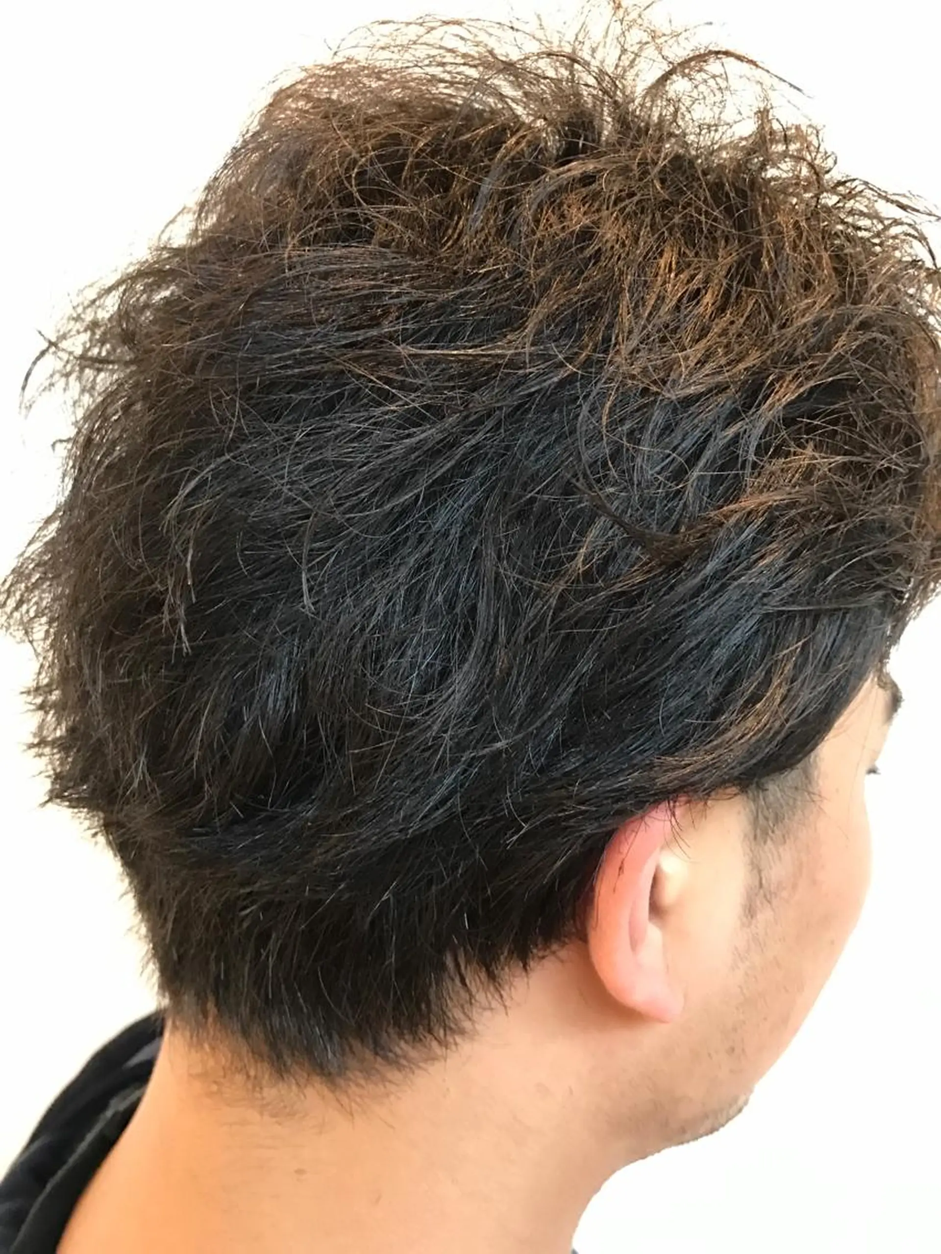 ショート メンズ 黒木 健悟のヘアスタイル