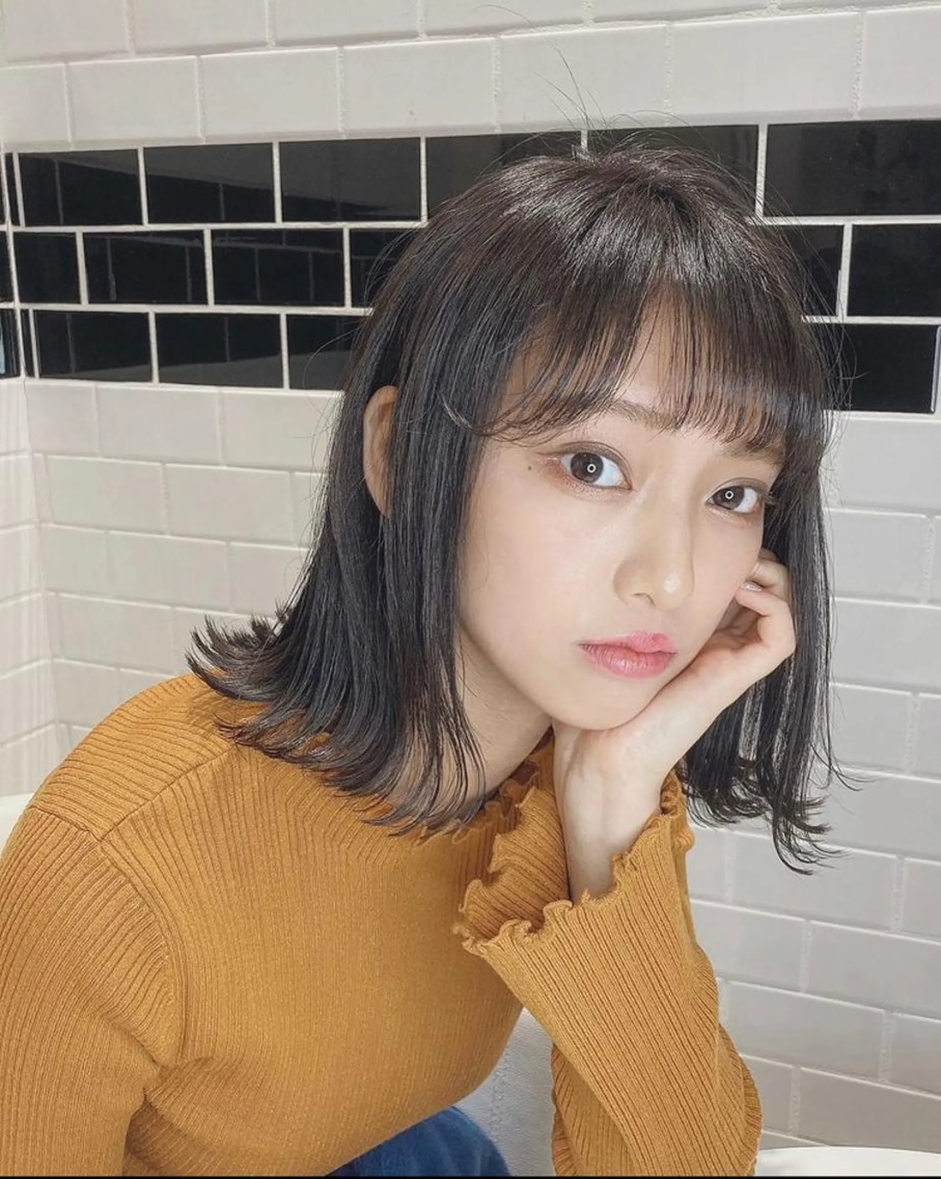 ショート ヘアアレンジ 切りっぱなしボブ ボブ 天使の羽バング・フェザーバング シースルーバング 外ハネヘア エグチ アキラのヘアスタイル