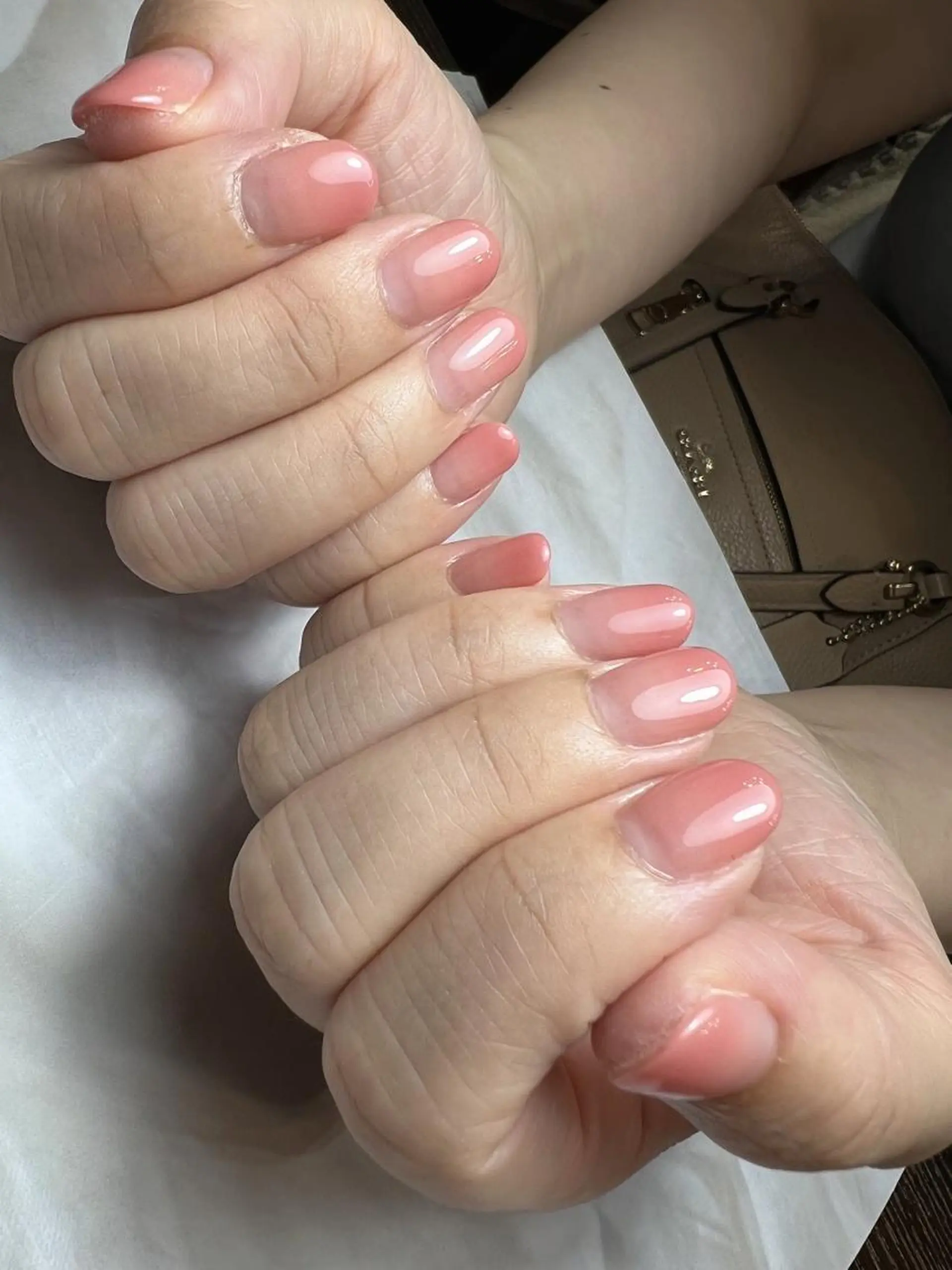 ネイル アートネイル ジェルネイル ニュアンスネイル パラジェル Nailist Honamiのネイルデザイン