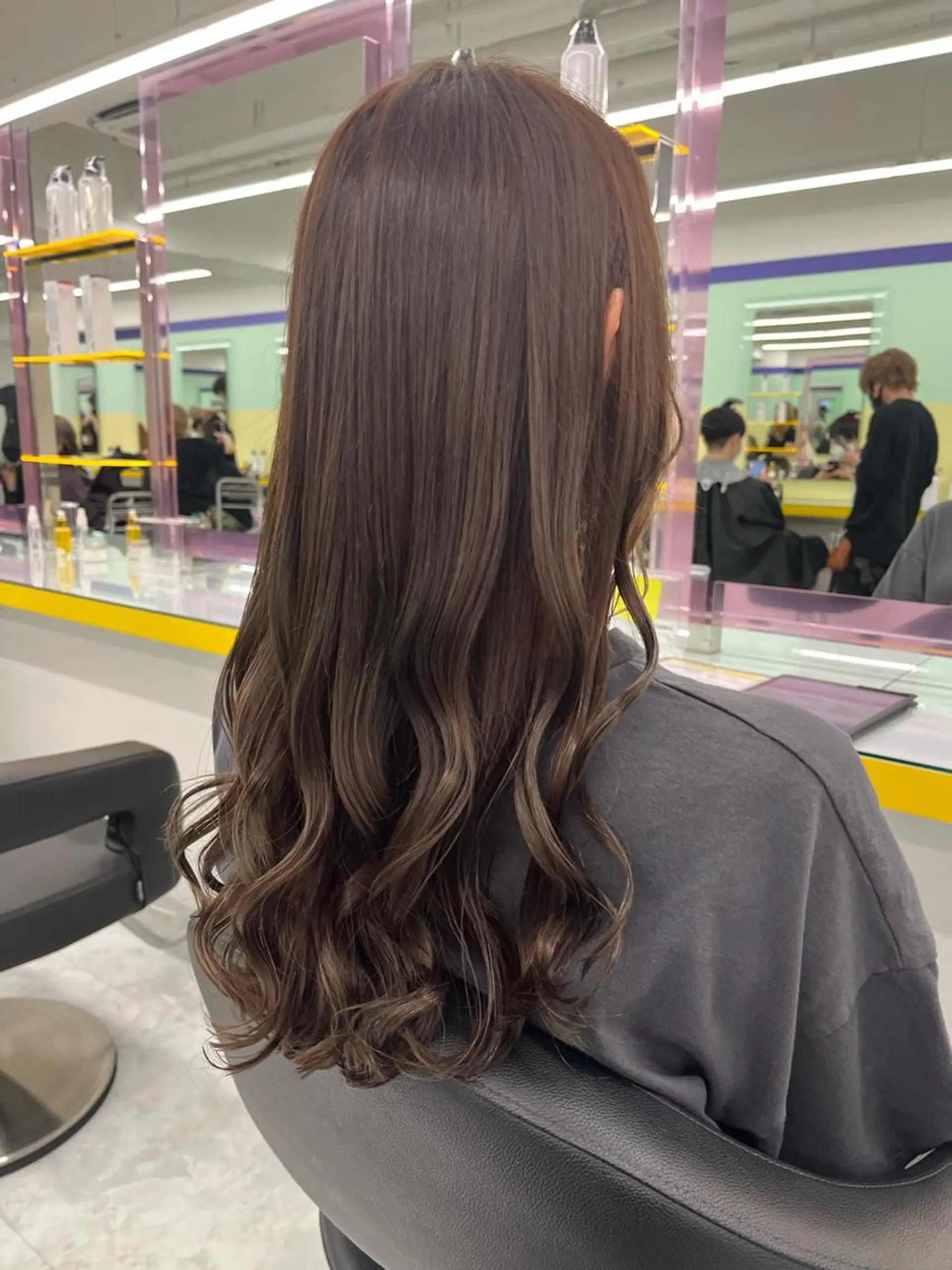 ロング ヘアカラー ヘッドスパ ヘアセット I S所属・🌿透明感カラー 縮毛矯正✨かずきのヘアスタイル