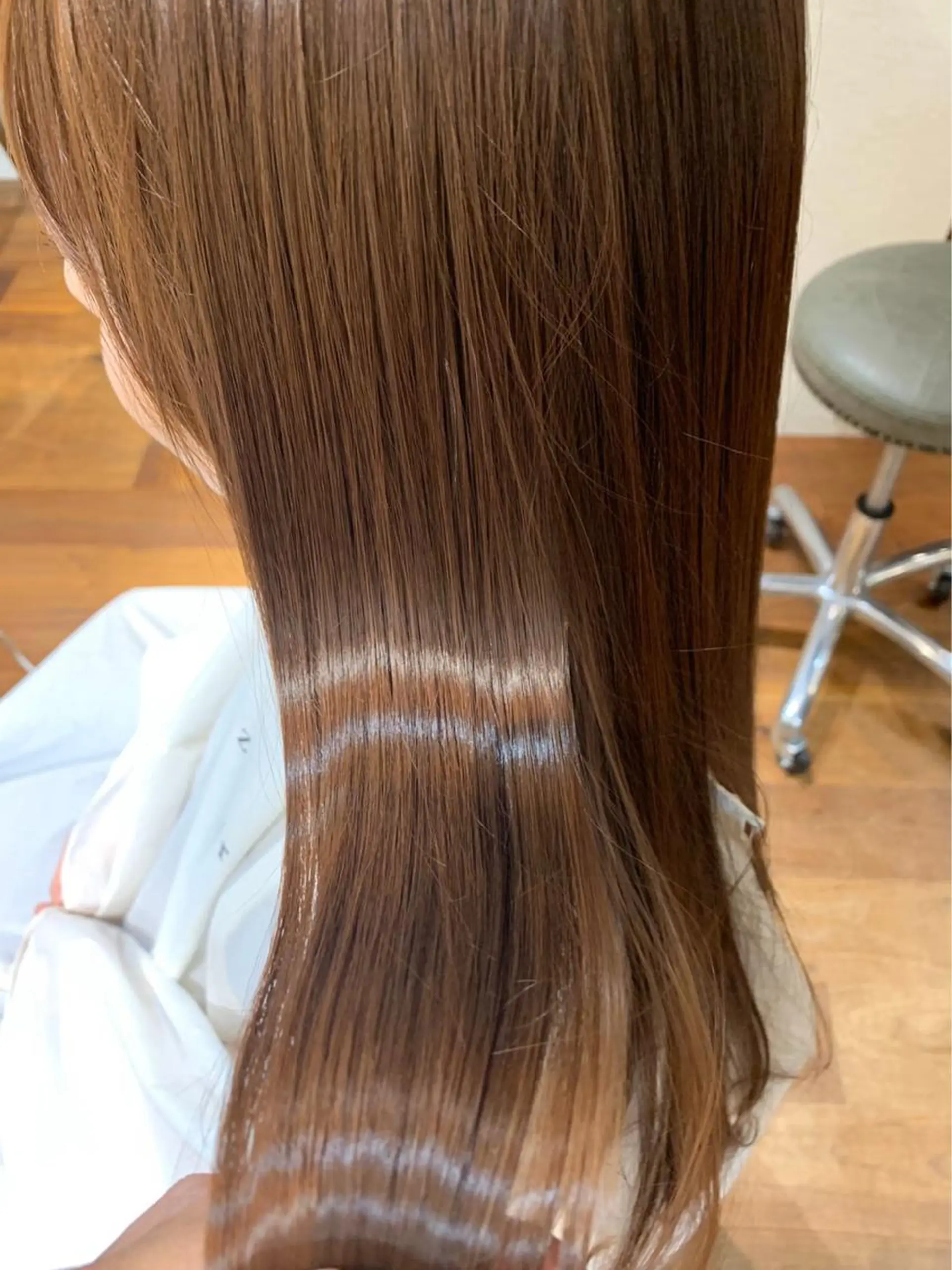 セミロング 縮毛矯正×韓国ヘア ×髪質改善×レイヤーのヘアスタイル