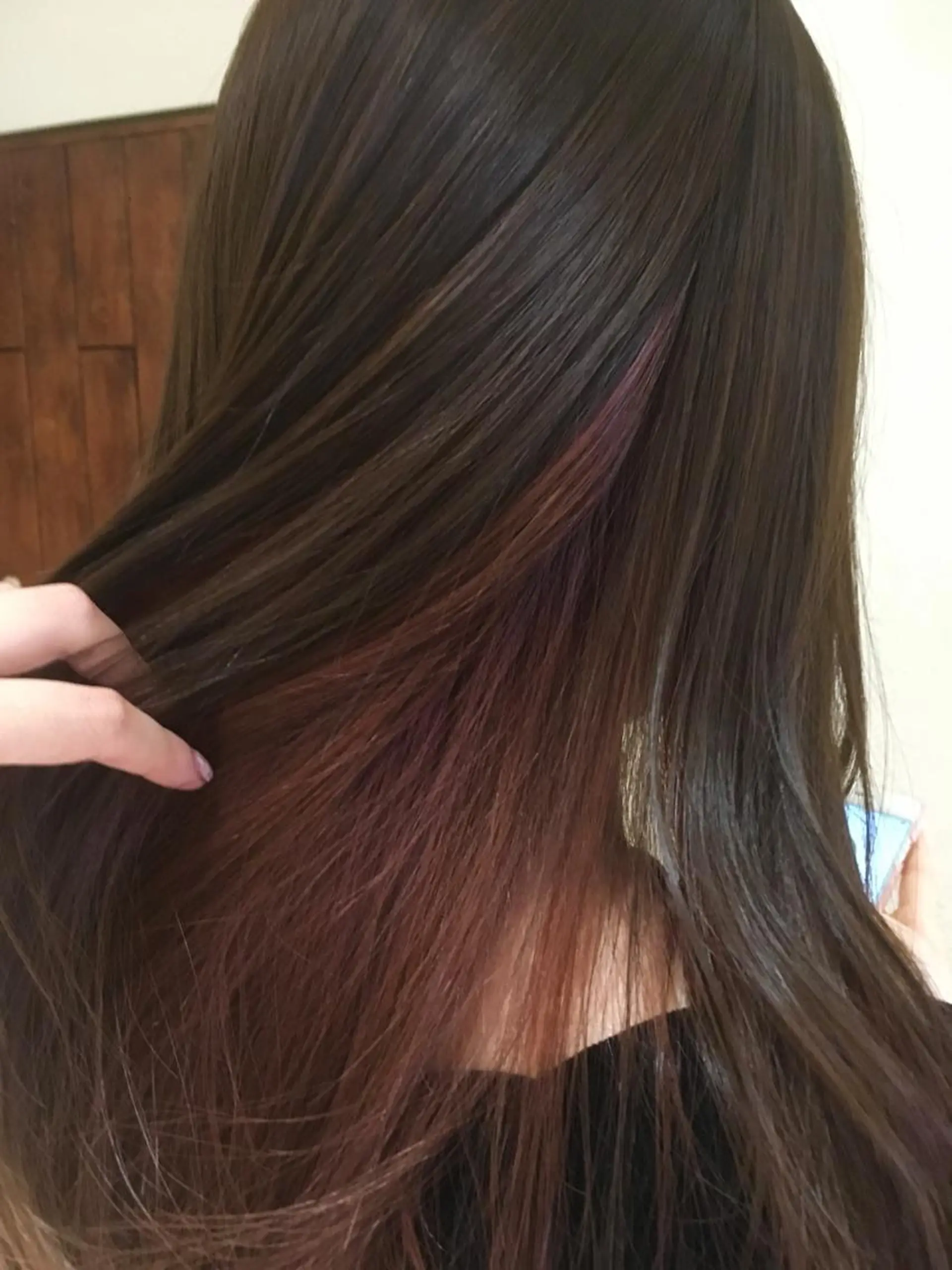 ロング カラー インナーカラー ピンクカラー カット ヘアカラー Homey Kyoto所属・吉村 絢乃のヘアスタイル