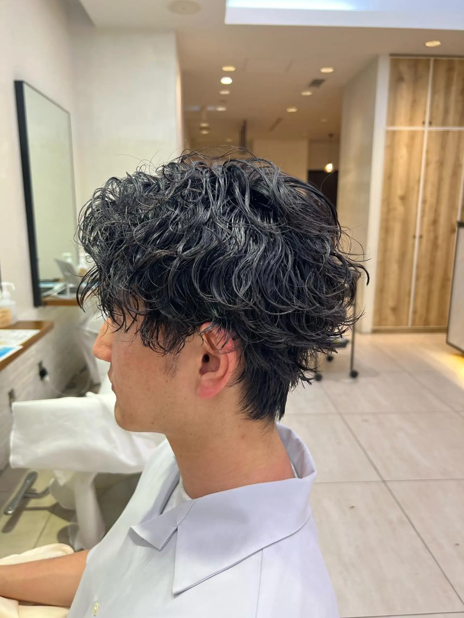 ショート メンズパーマ 岩成健志郎のヘアスタイル