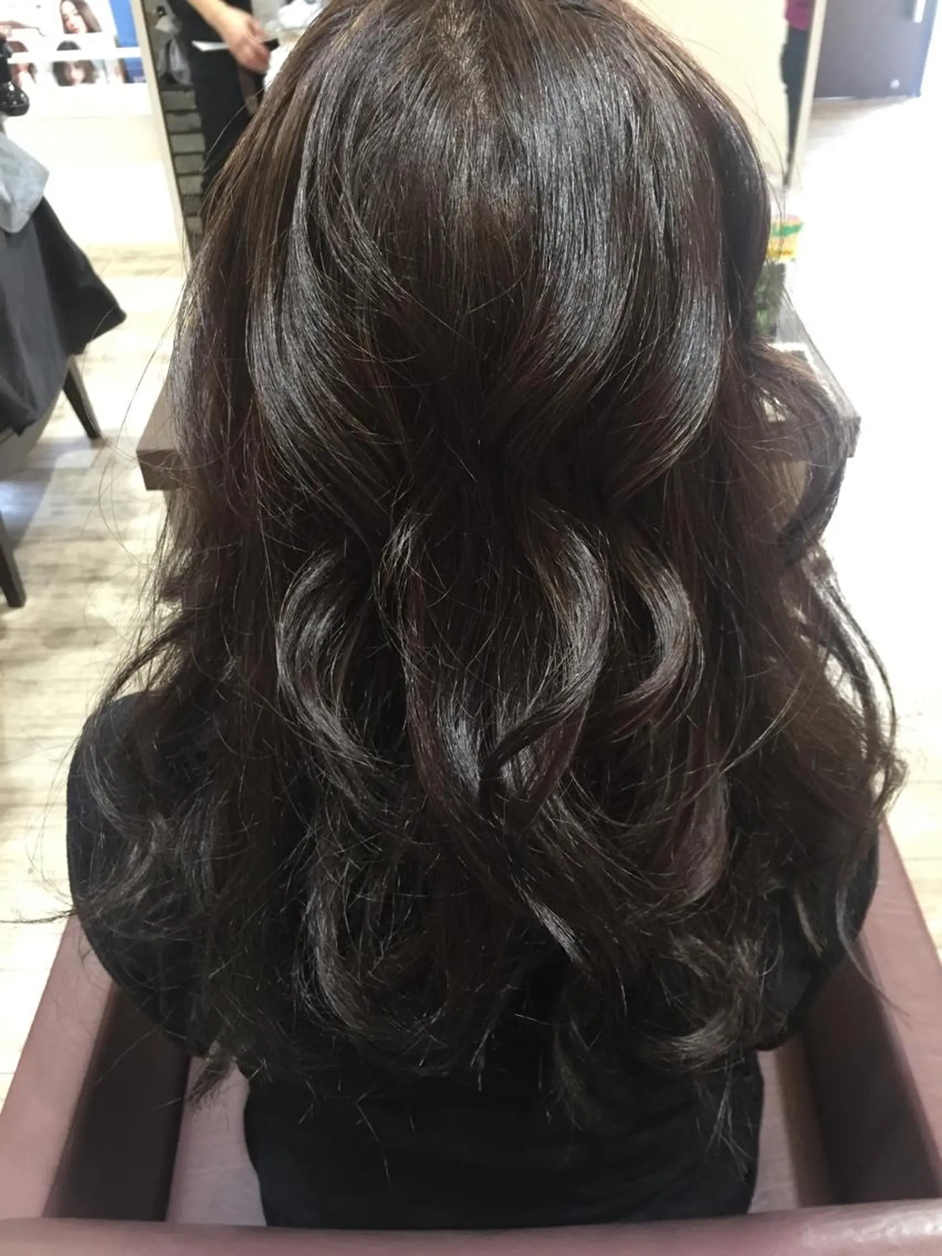 セミロング カラー 髪質改善/痛ませ ないカラー/西村航大のヘアスタイル