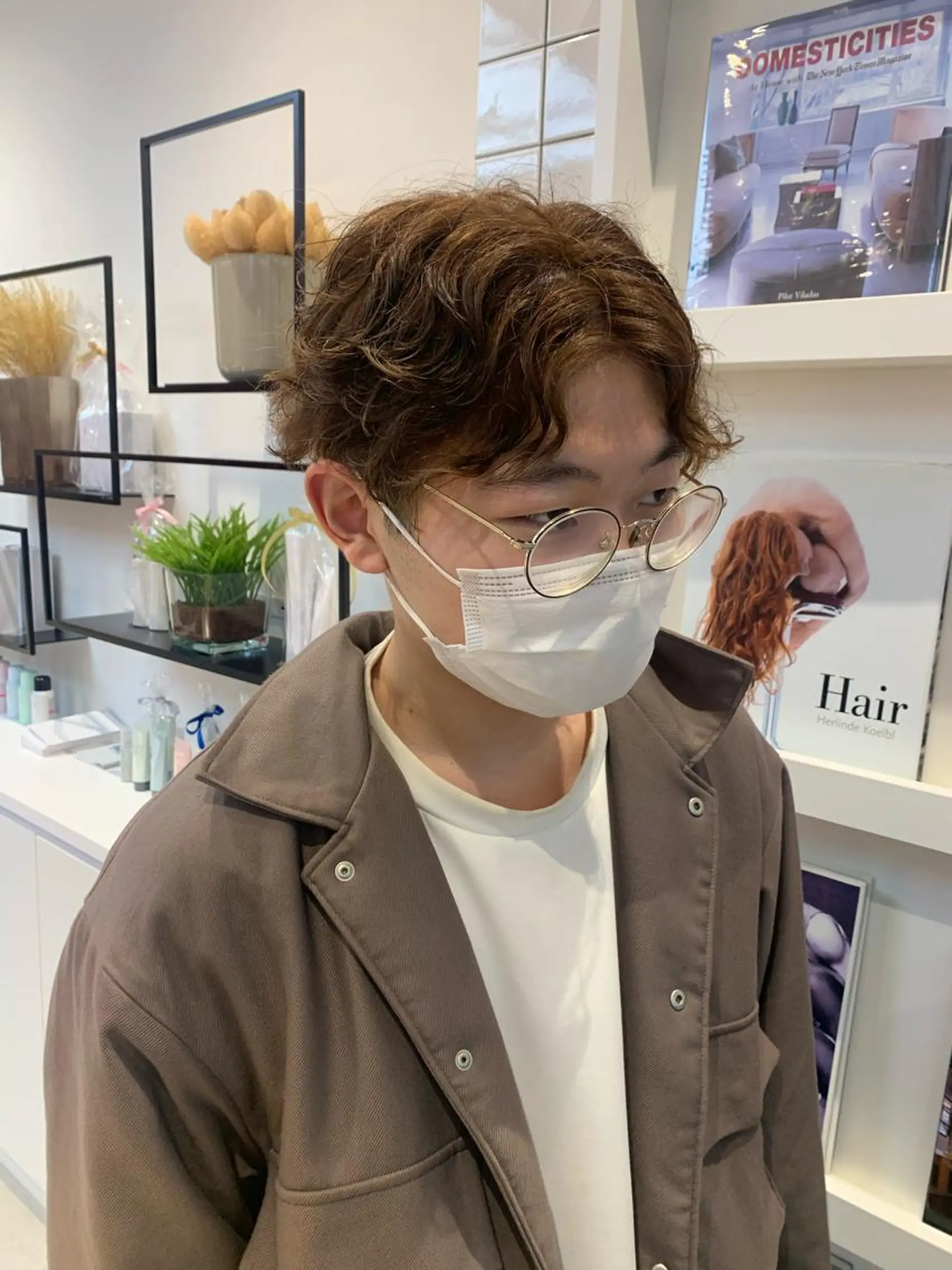 ショート パーマ メンズ カルマパーマ メンズ韓国風 メンズパーマ 韓国風ヘア みなもと ちはるのヘアスタイル