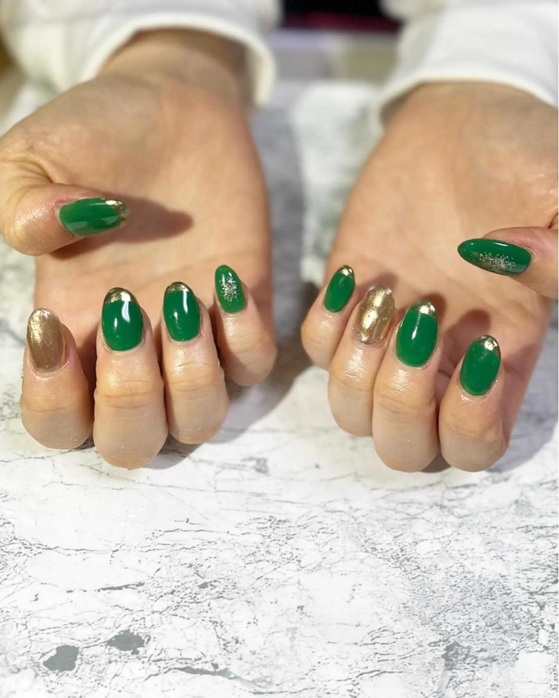 ネイル フットネイル グリーン ニュアンスネイル シンプルネイル 春ネイル ネイル フフラ所属・nail fufla ♡yamane♡のネイルデザイン