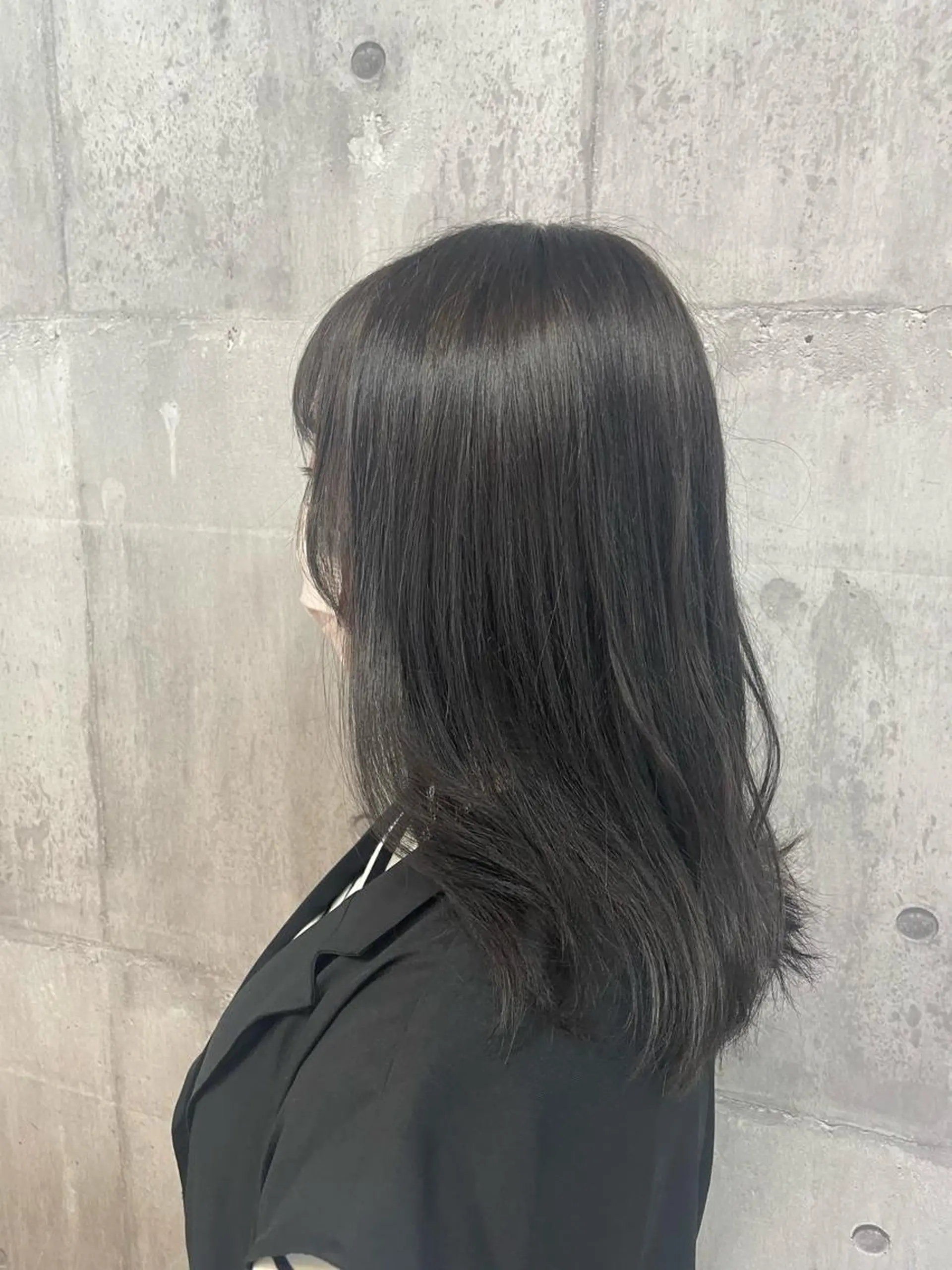 カラー グレージュ _WHITE浜松店 もえかのヘアスタイル