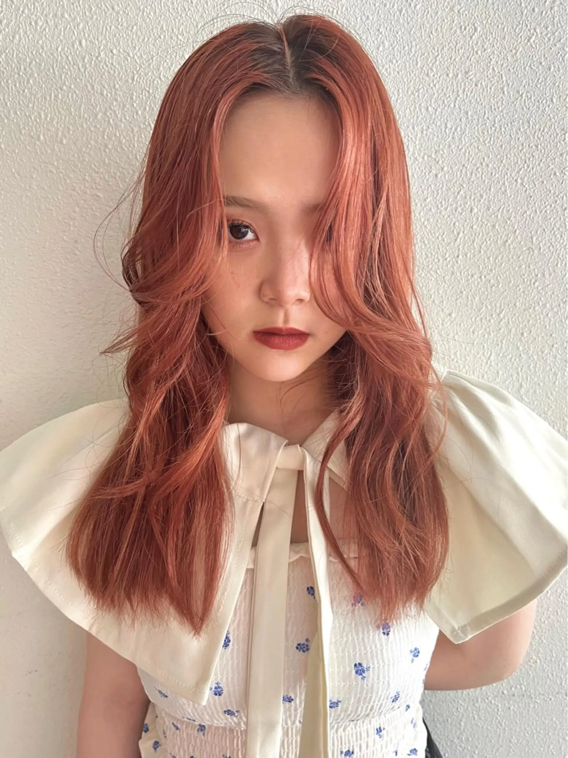 ロング ヘアアレンジ ヘアカラー ツガミ リナのヘアスタイル