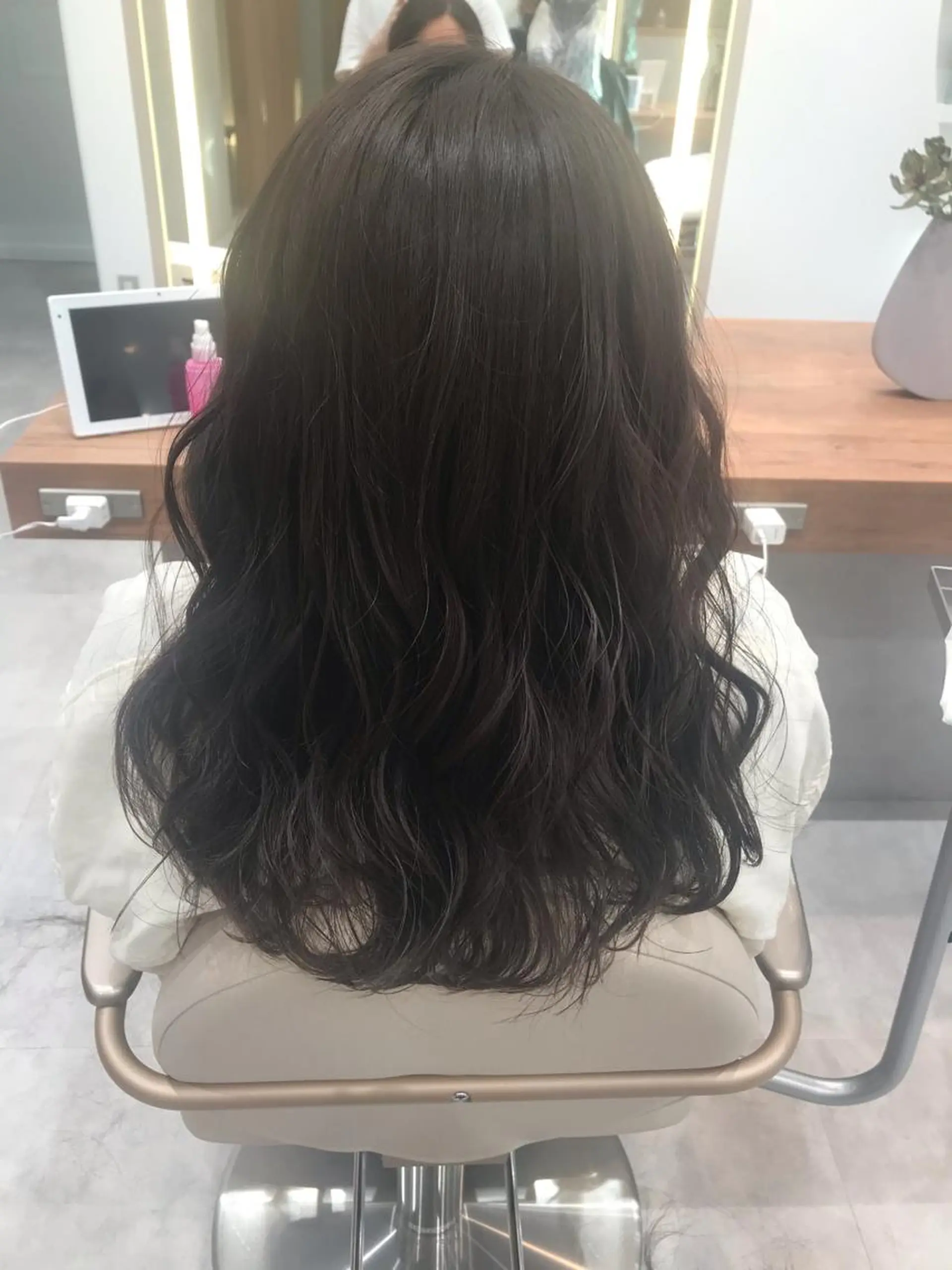 ロング カラー 木野田 萌のヘアスタイル