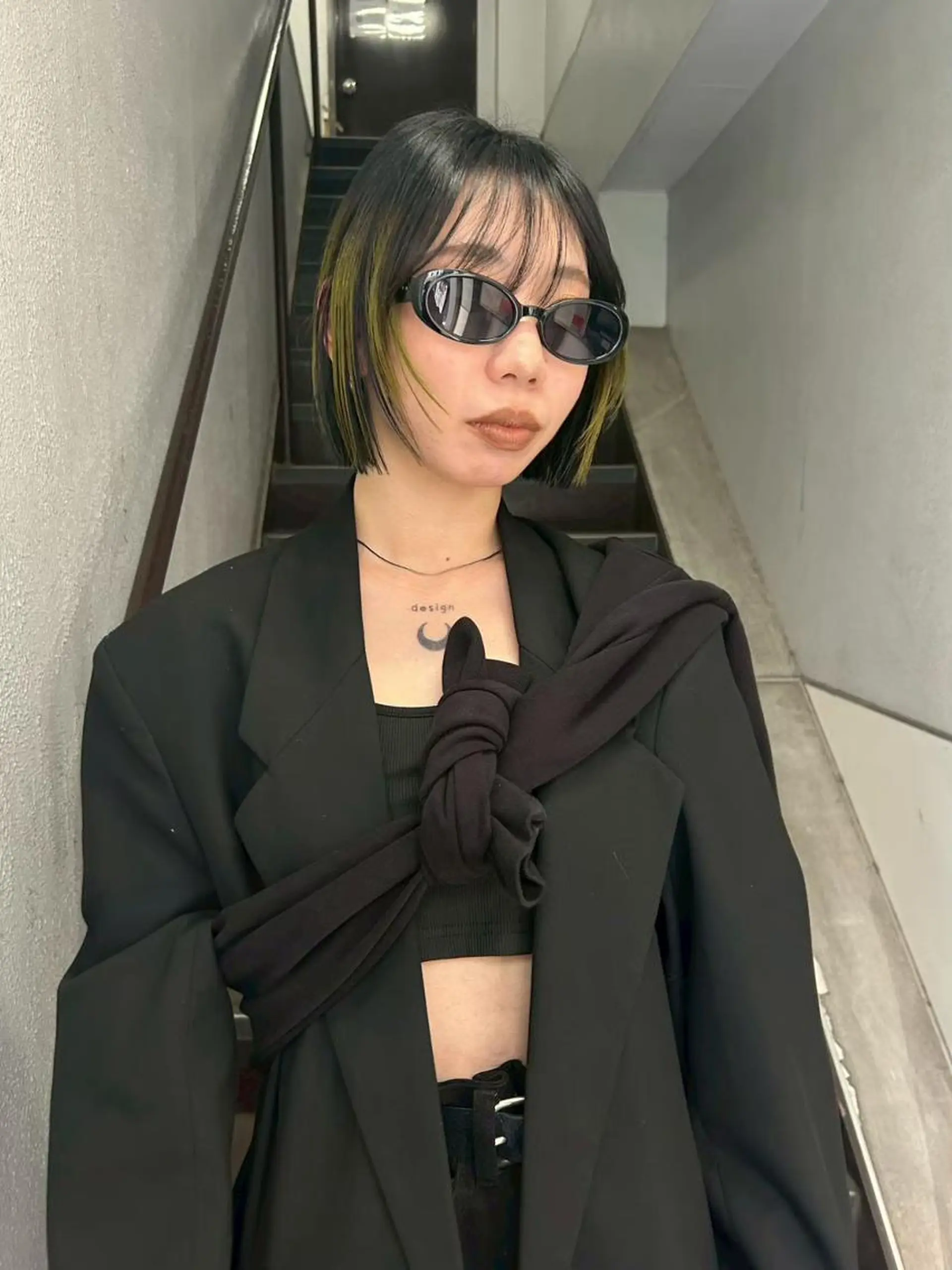 カラー 黒髪 デザインカラー インナーカラー カラー/レイヤー/ 髪質改善/PAAQのヘアスタイル