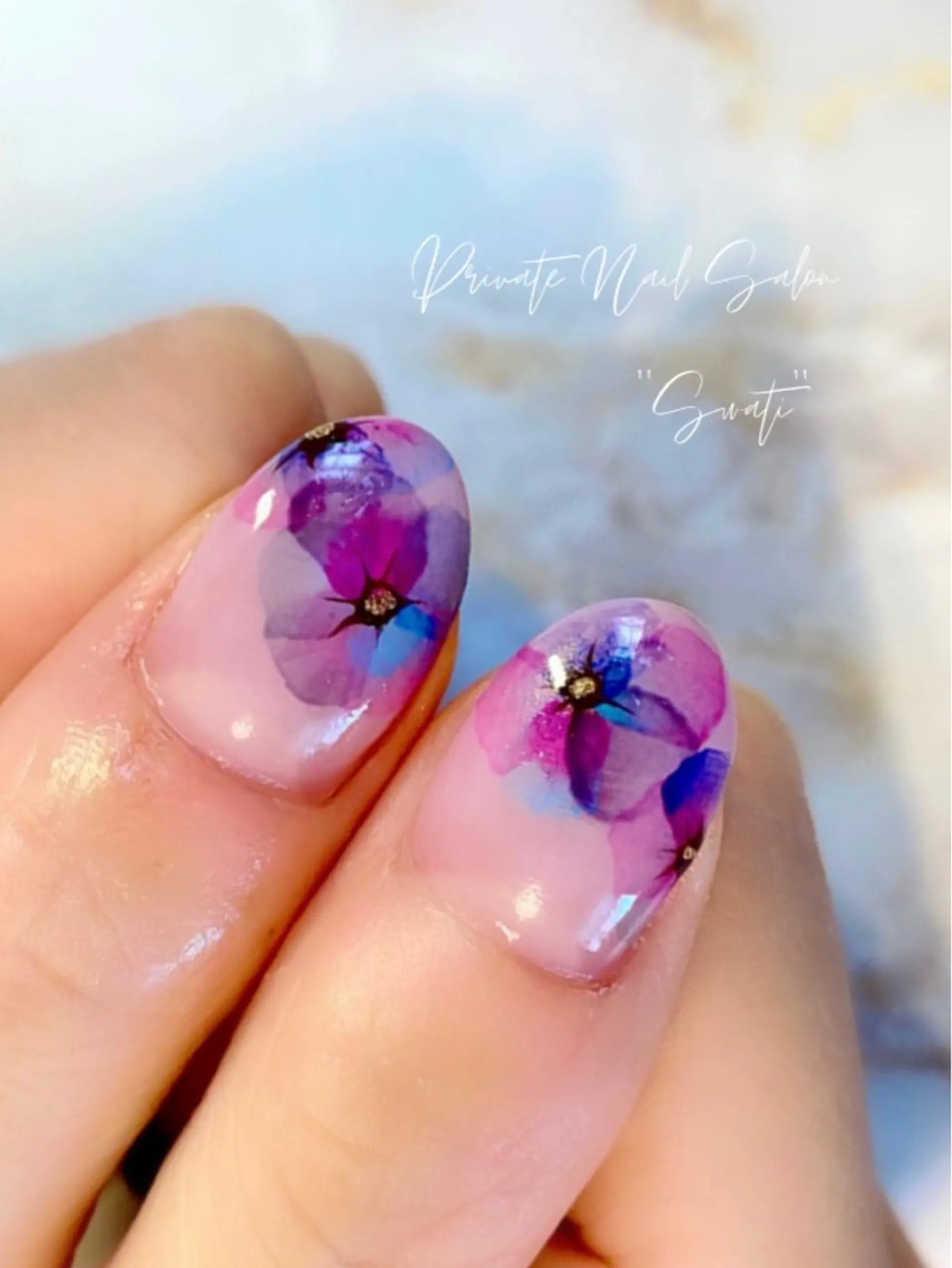 ネイル アートネイル フラワーネイル ニュアンスネイル オフィスネイル 春ネイル yuko （ネイリスト）のネイルデザイン