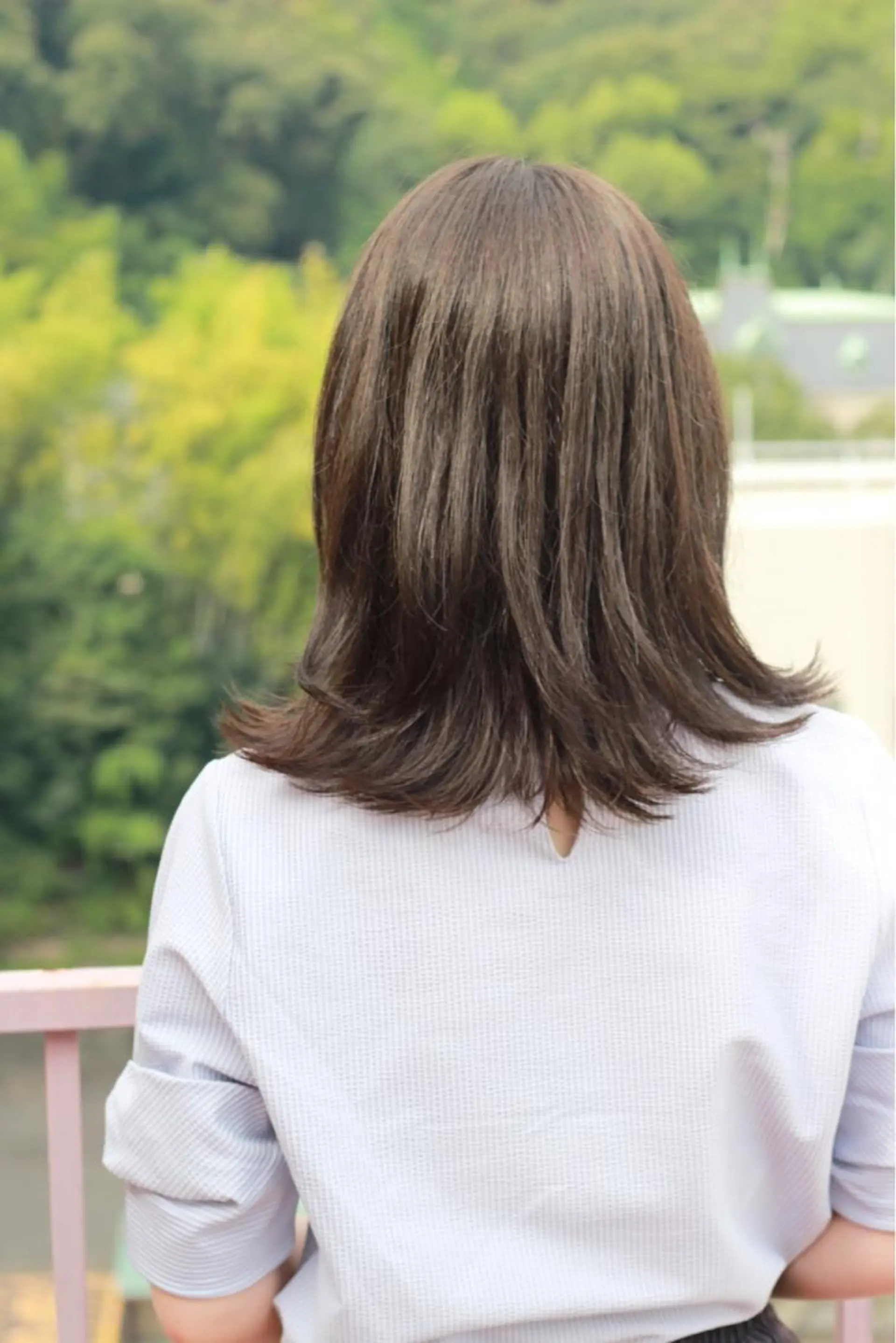 セミロング カラー グレージュ カーキグレージュ カット ヘアカラー Viage （ビアージュ）のヘアスタイル