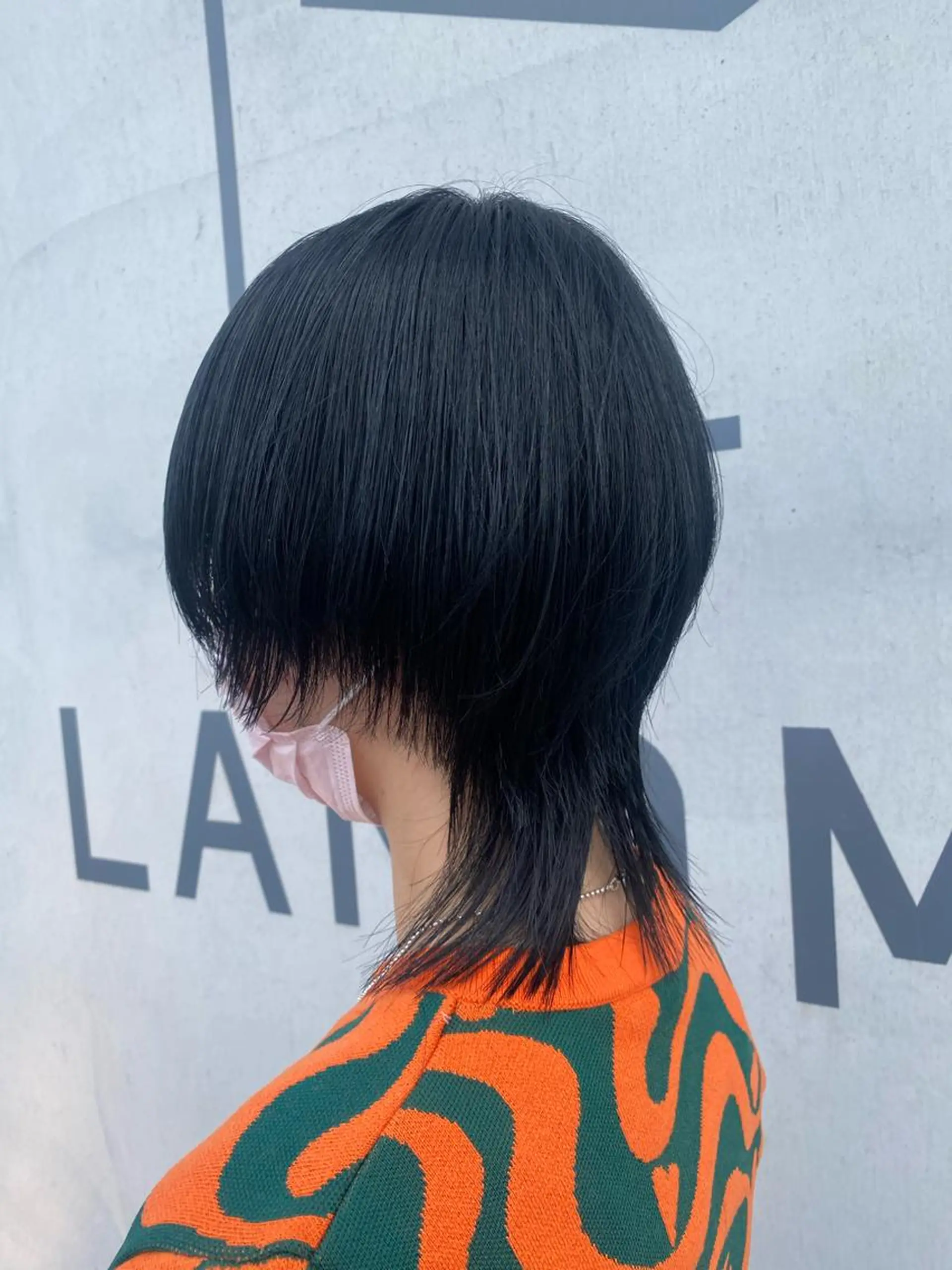 ミディアム ウルフカット 丸山 純奈のヘアスタイル