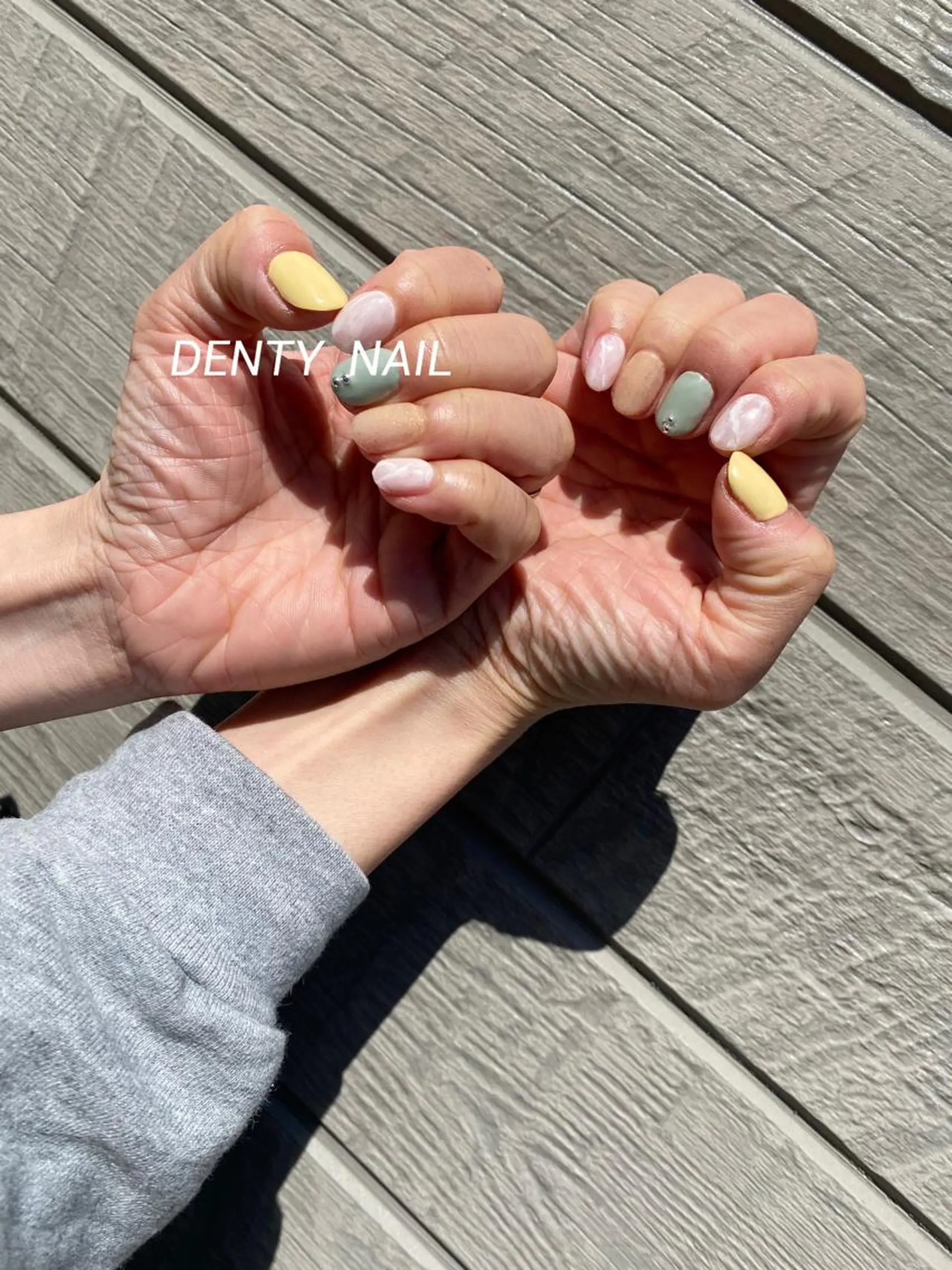 ネイル ハンドネイル フットネイル DENTY NAIL所属・DENTY NAIL -ArtRoom-のネイルデザイン