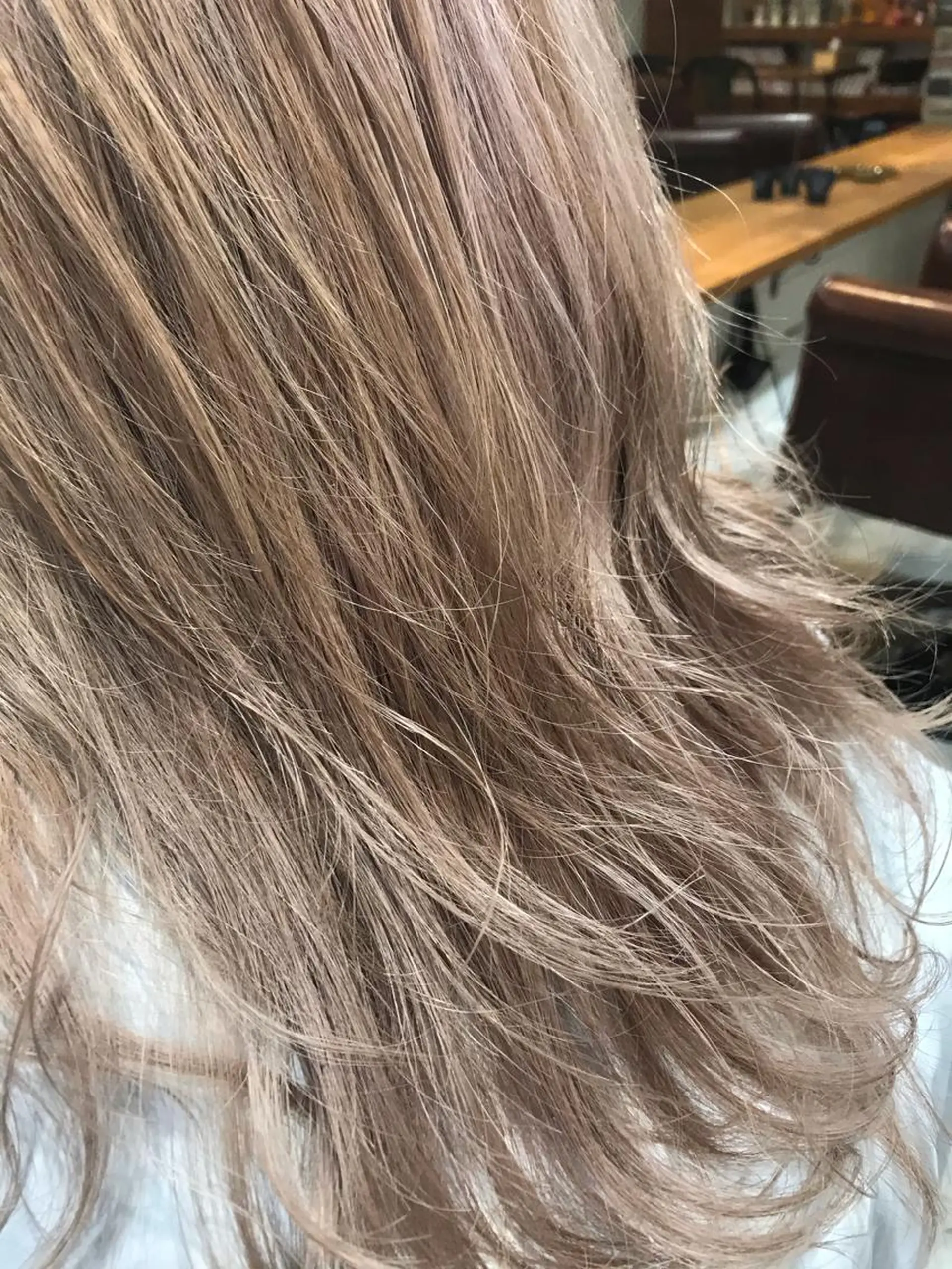 セミロング カラー パーマ ヘアアレンジ メンズ キッズ メンズハイトーン ハイトーンカラー Forest. -髪質改善-のヘアスタイル