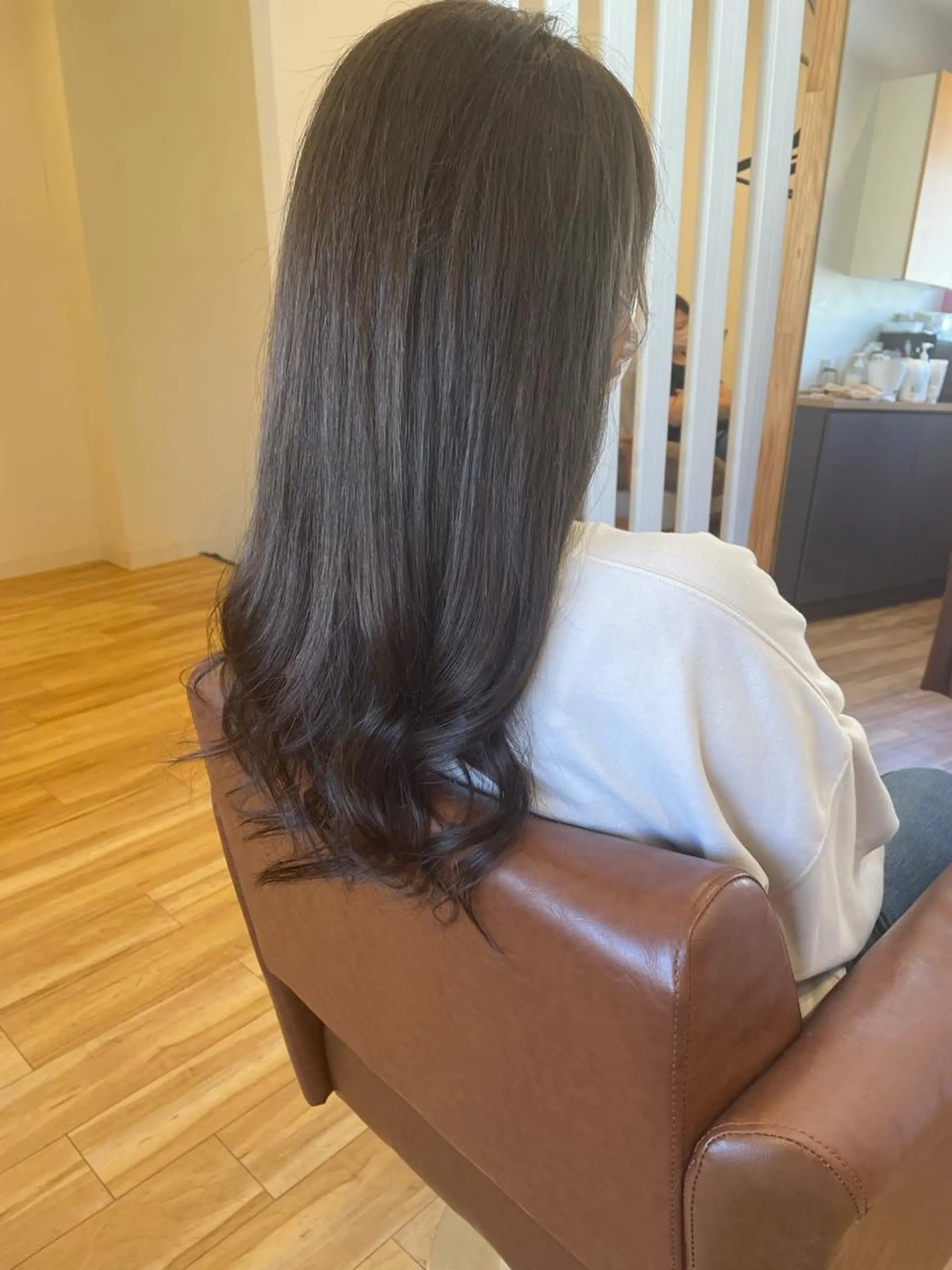 ロング カラー グレージュ カット ヘアカラー トリートメント 北九州美容室 🕊️わかな✂︎のヘアスタイル