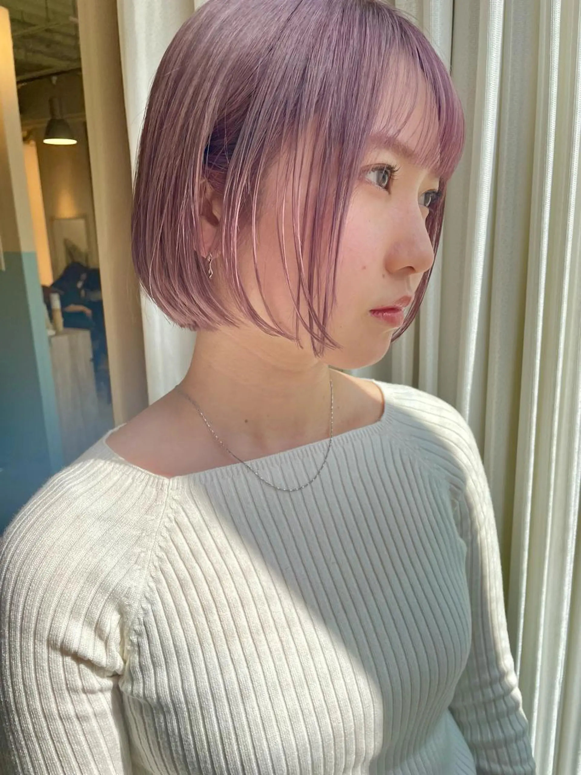 ショート カラー ブリーチ ピンクカラー ボブ カット ヘアカラー トリートメント レイヤー/ボブ/ 顔周り/yukinaのヘアスタイル