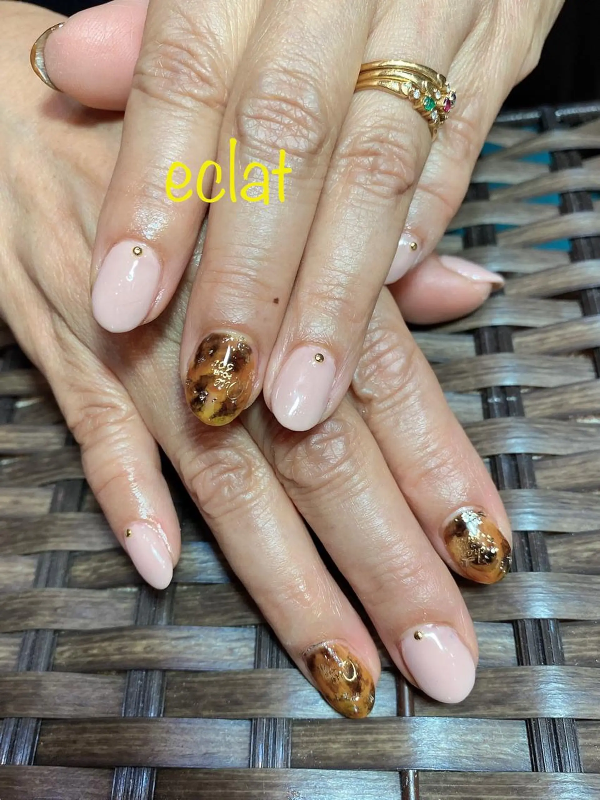 ネイル フットネイル センター南 eclatのネイルデザイン