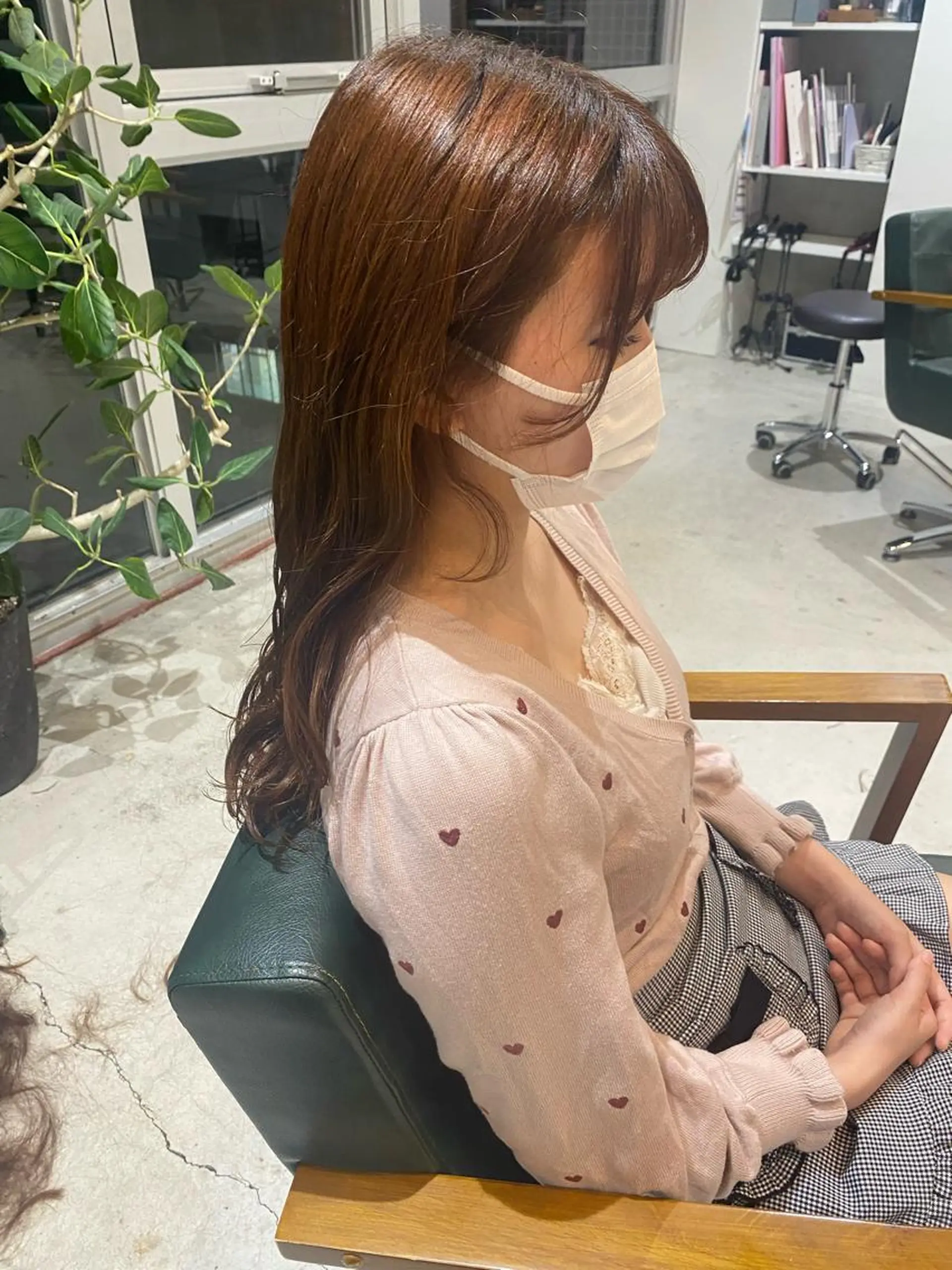 ロング 鈴木 美紅のヘアスタイル