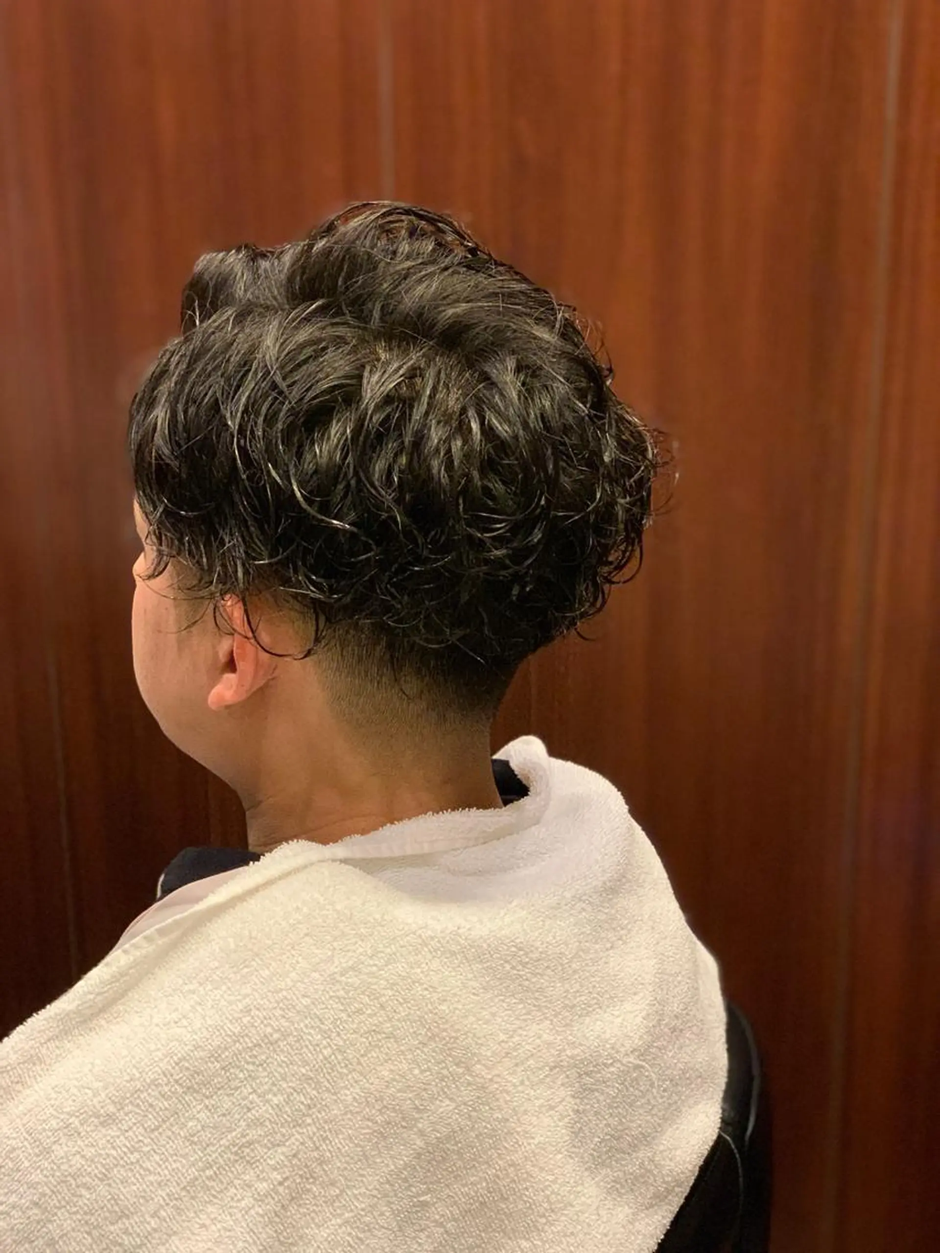 パーマ メンズ ヒロ銀座六本木店所属・鳴海 裕土のヘアスタイル