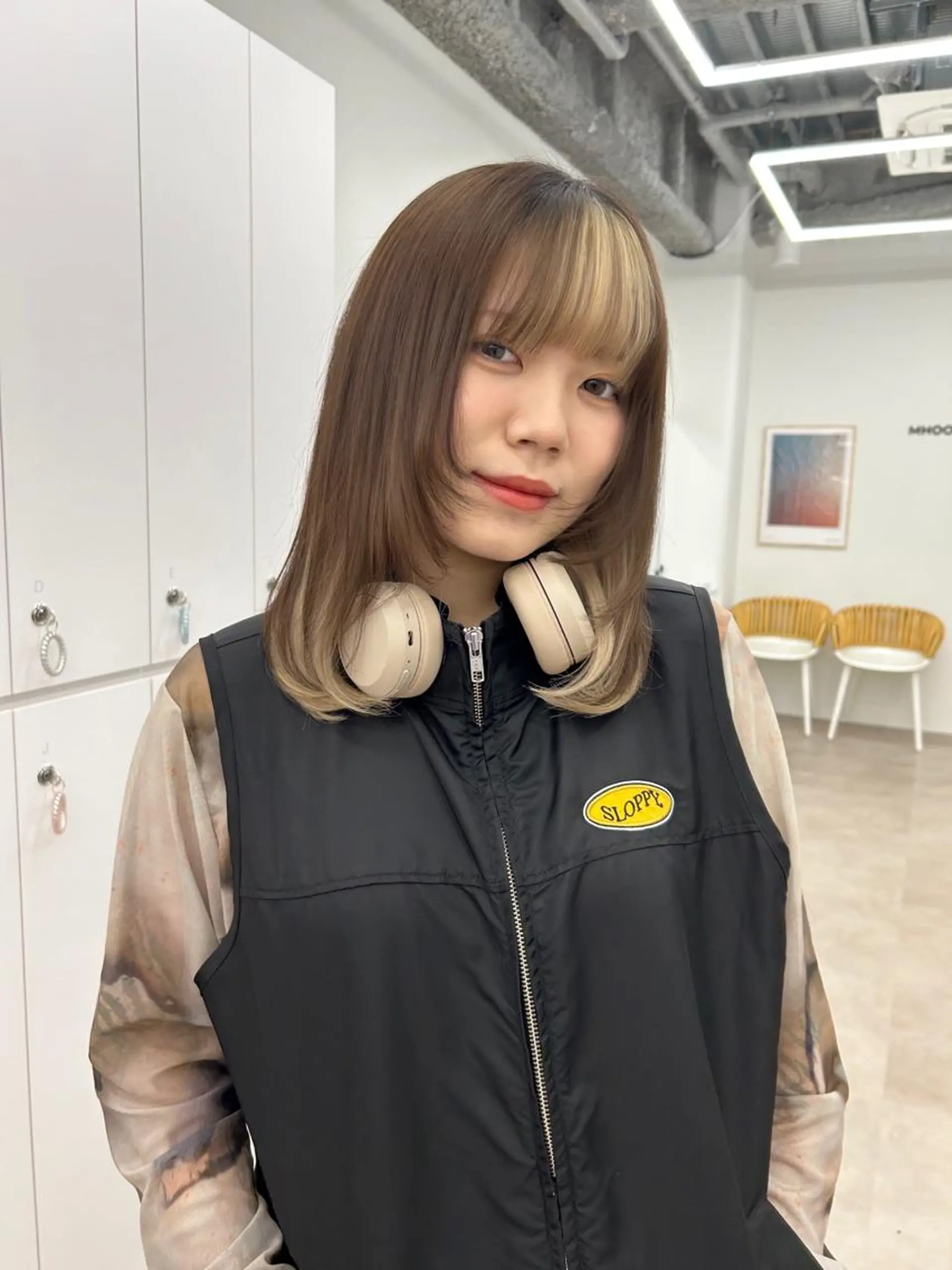 セミロング 顔周りカット カット 👒透明感カラー yui👒のヘアスタイル