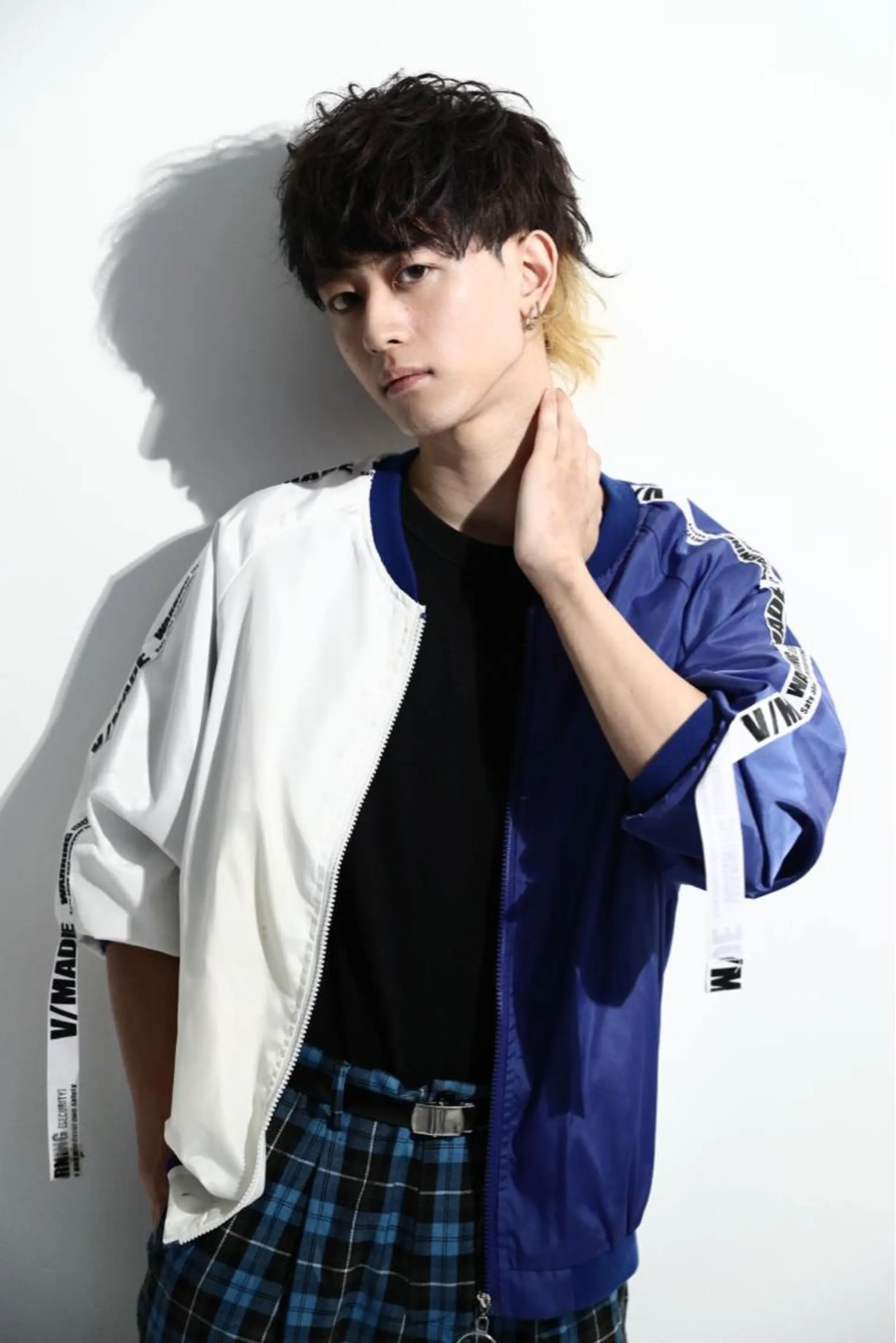 ミディアム メンズ マッシュウルフ マッシュ メンズウルフカット イエローカラー ウルフカット メンズサロン【owl 心斎橋】難波/アメ村のヘアスタイル