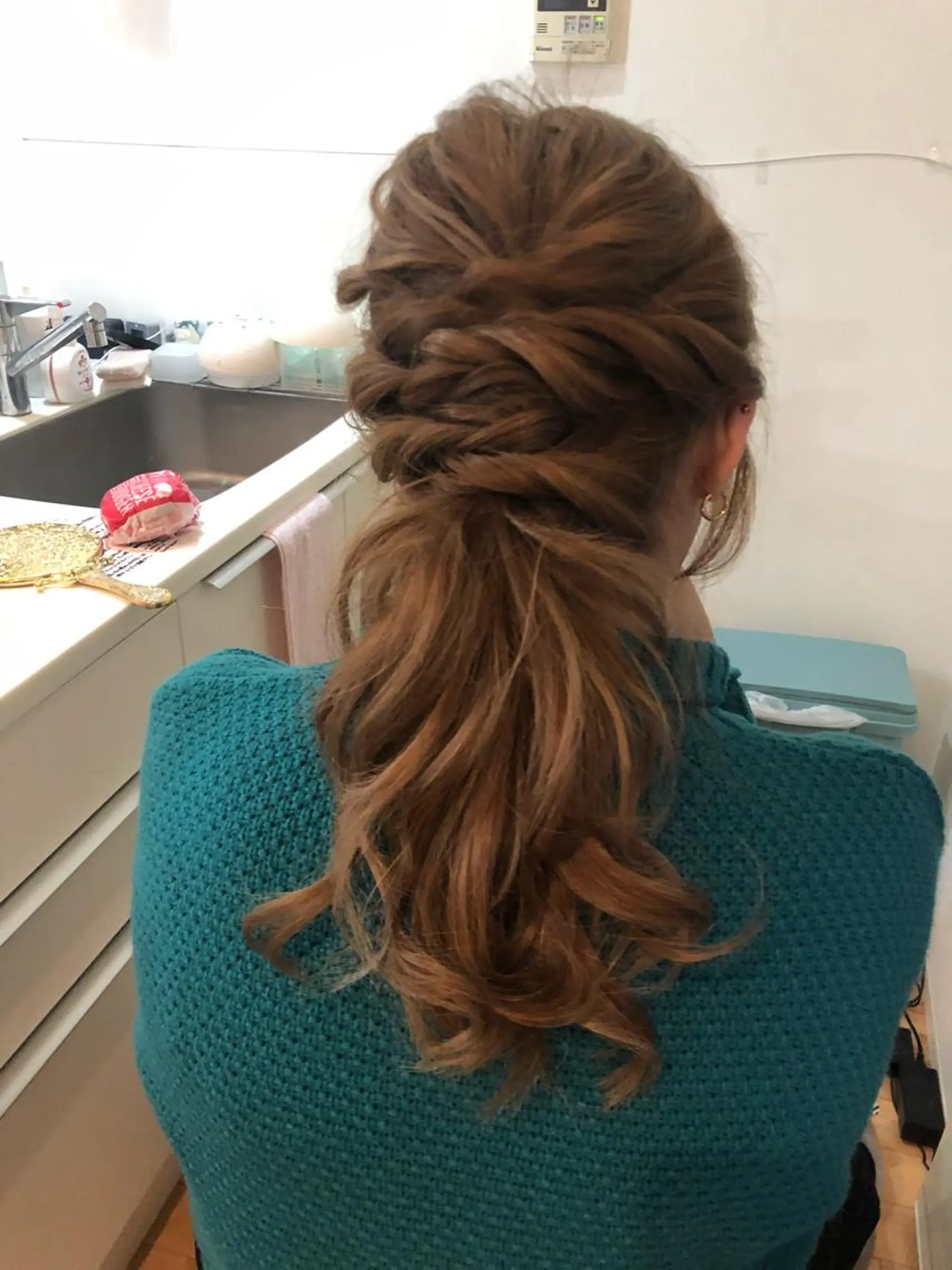 ヘアアレンジ 若井 春実のヘアスタイル