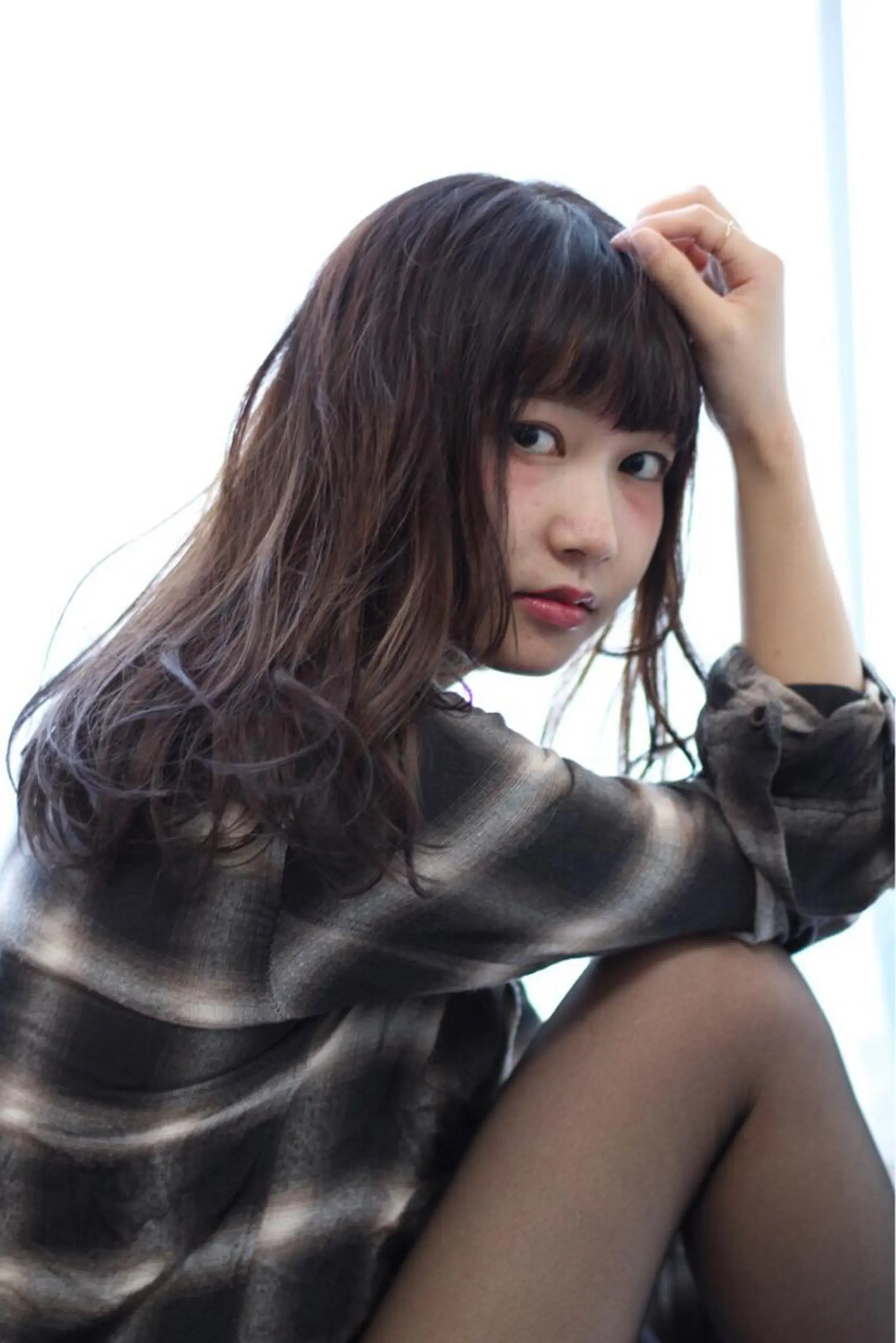 ロング カラー パーマ グラデーションカラー グレージュ toi【トワ】所属・安達 俊亮のヘアスタイル