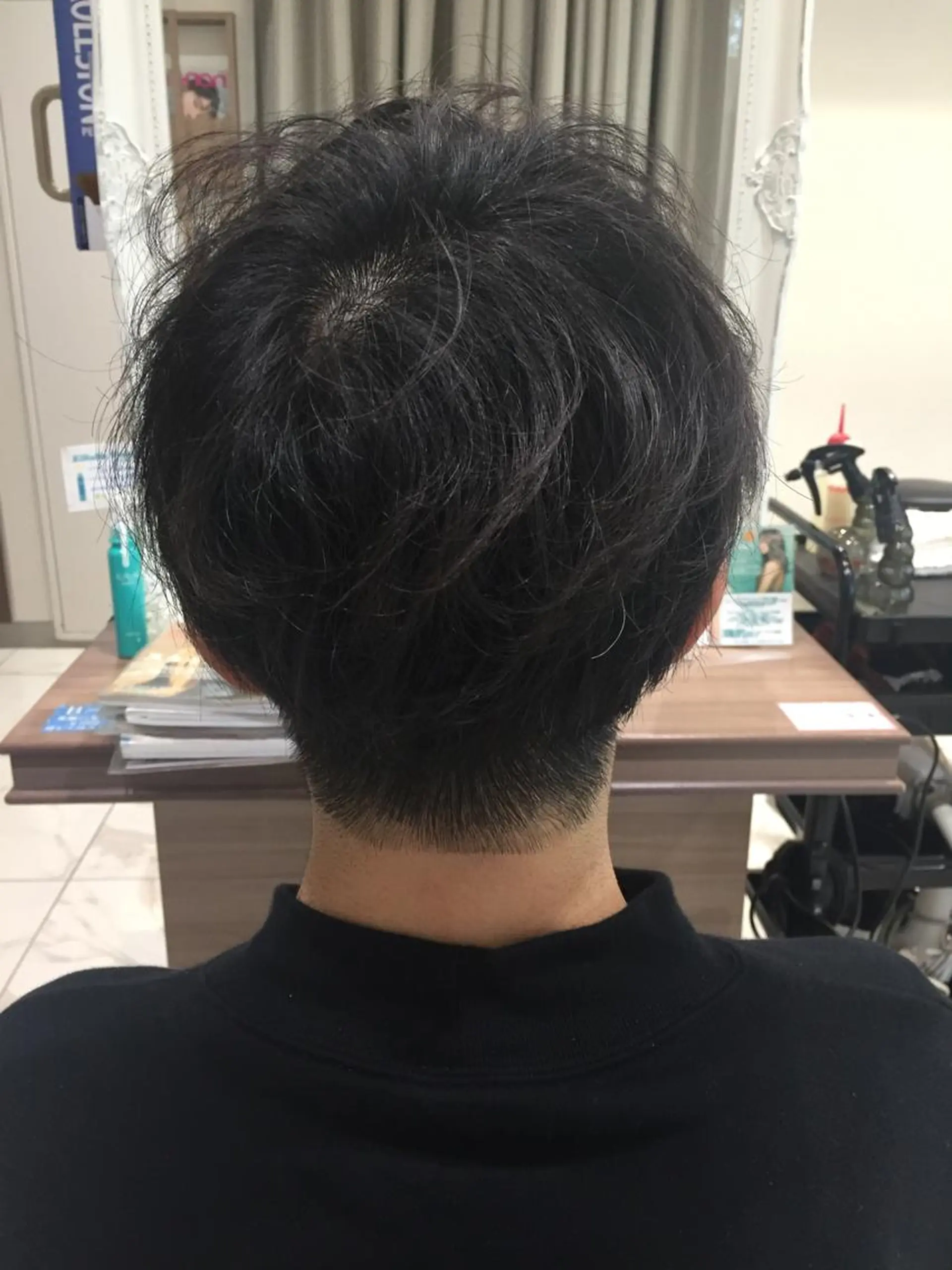 パーマ メンズ マッシュ メンズパーマ 赤阪 優奈のヘアスタイル
