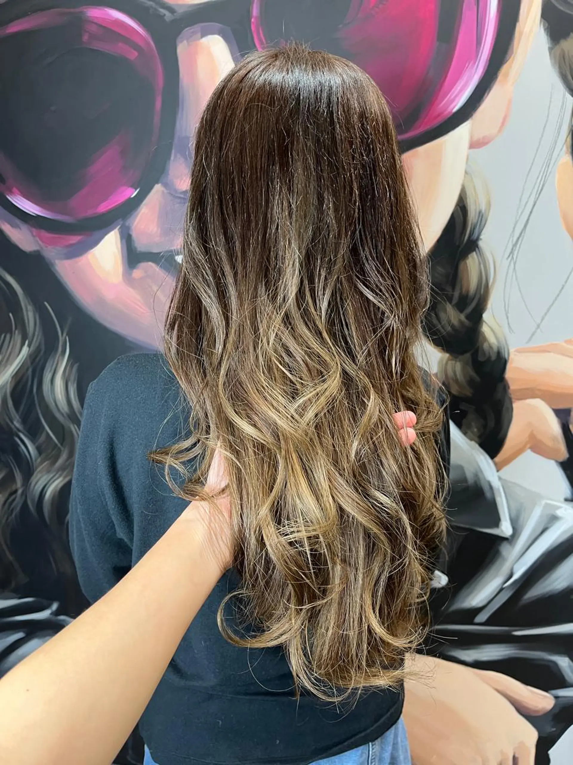 ミディアム カラー パーマ ヘアアレンジ メンズ キッズ ネイル マツエク・マツパ アイブロウ メンズブリーチ メンズハイライト メンズインナーカラー メンズ韓国風 ブリーチ カット トリートメント ヘッドスパ times salon名駅所属・久木原 ゆりのヘアスタイル