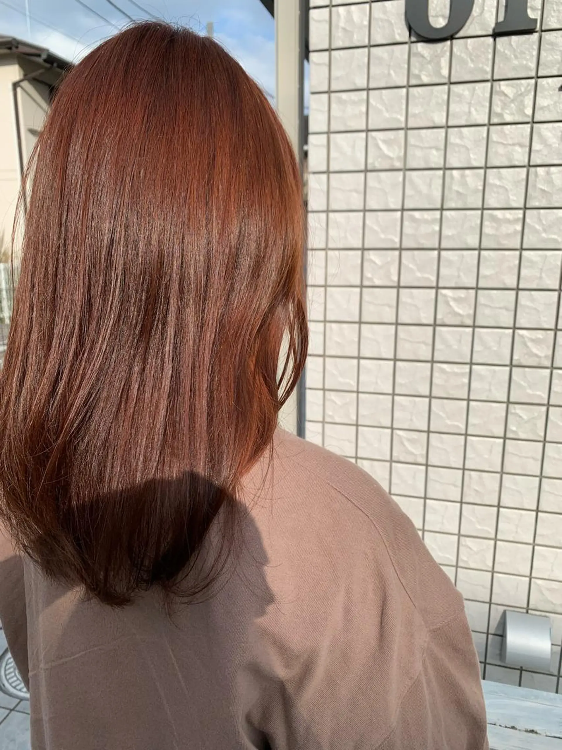 ミディアム コヤマ ナミのヘアスタイル