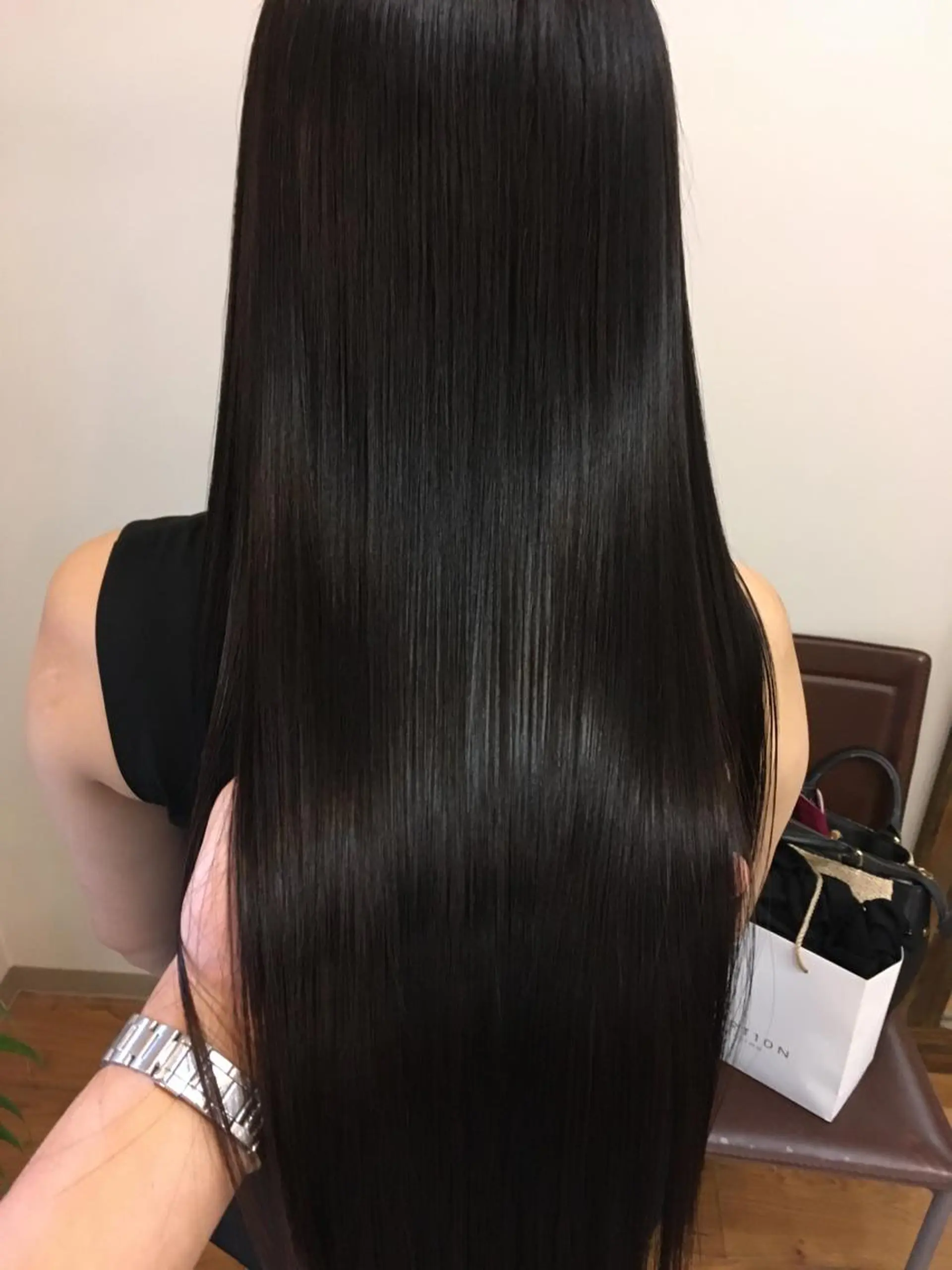 ロング MAAT所属 AKANEのヘアスタイル